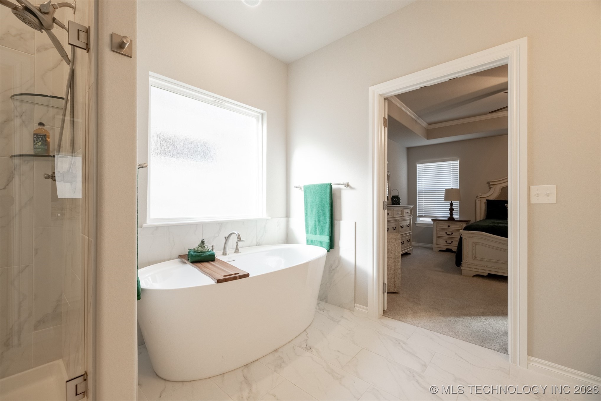 2942 N Briarwood Avenue Property Photo 30