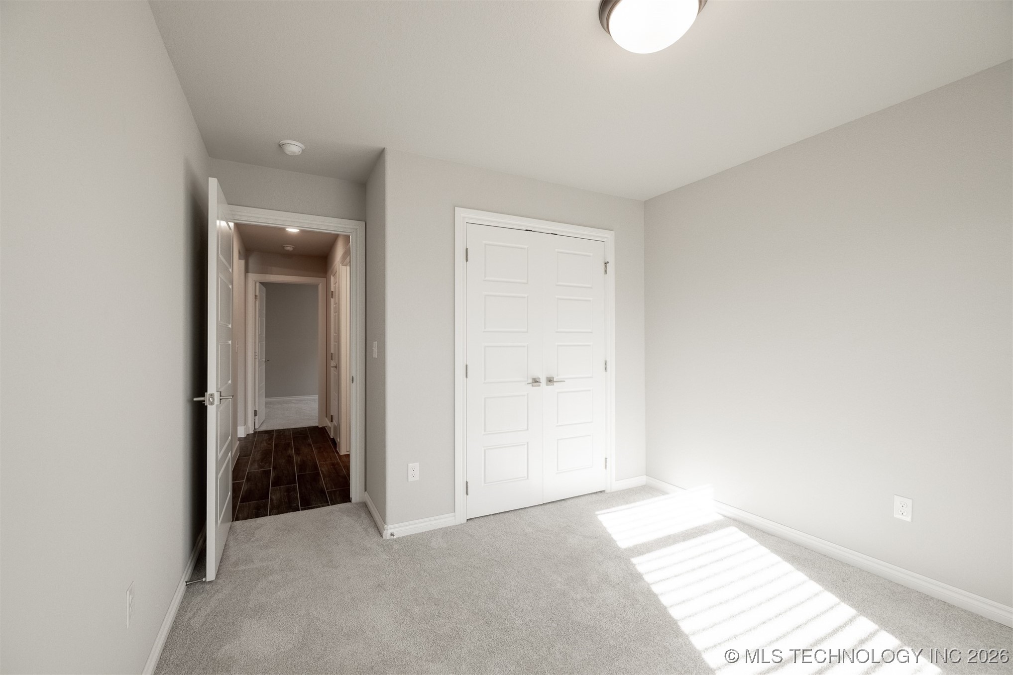 2942 N Briarwood Avenue Property Photo 44