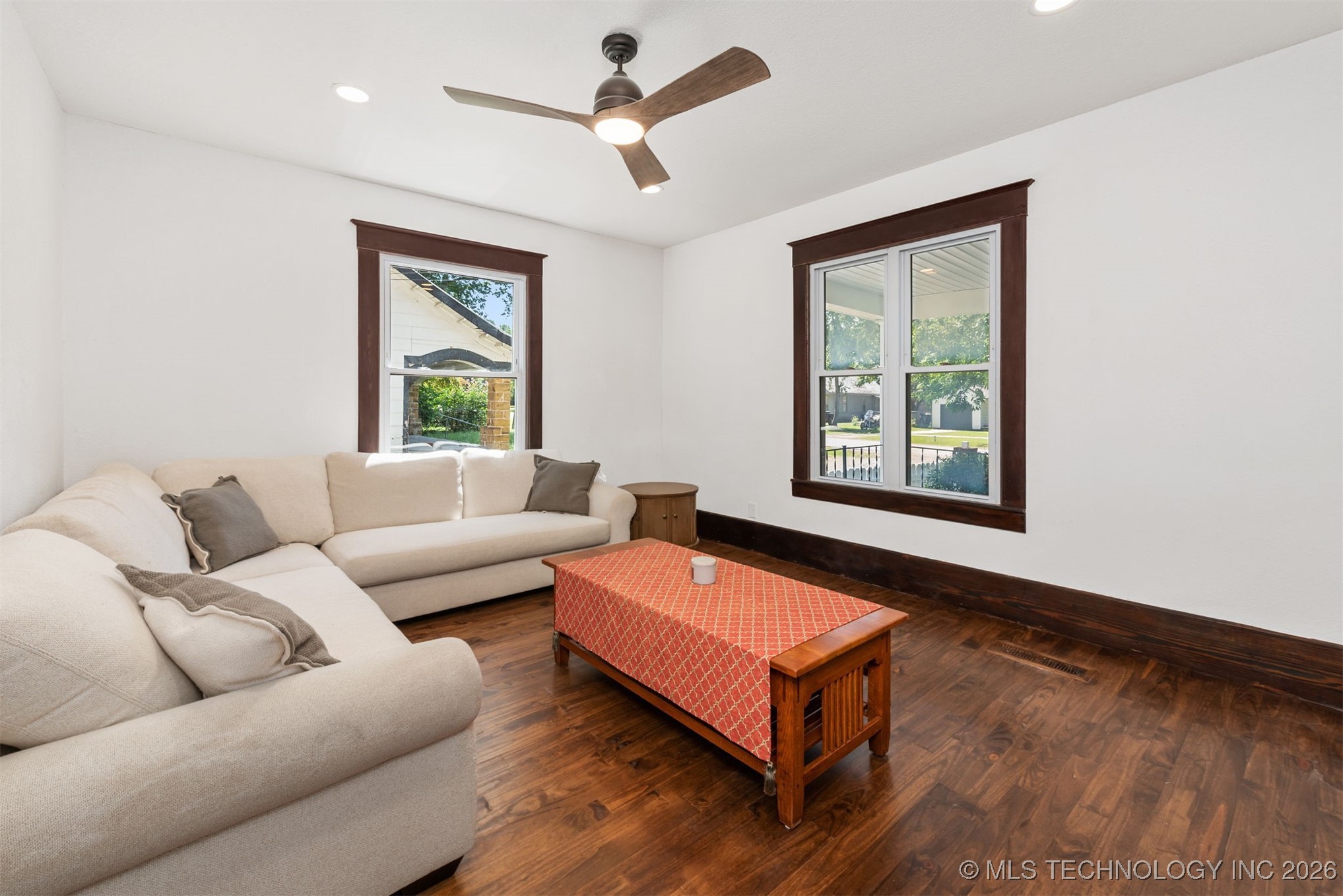 703 E Church Street Property Photo 7