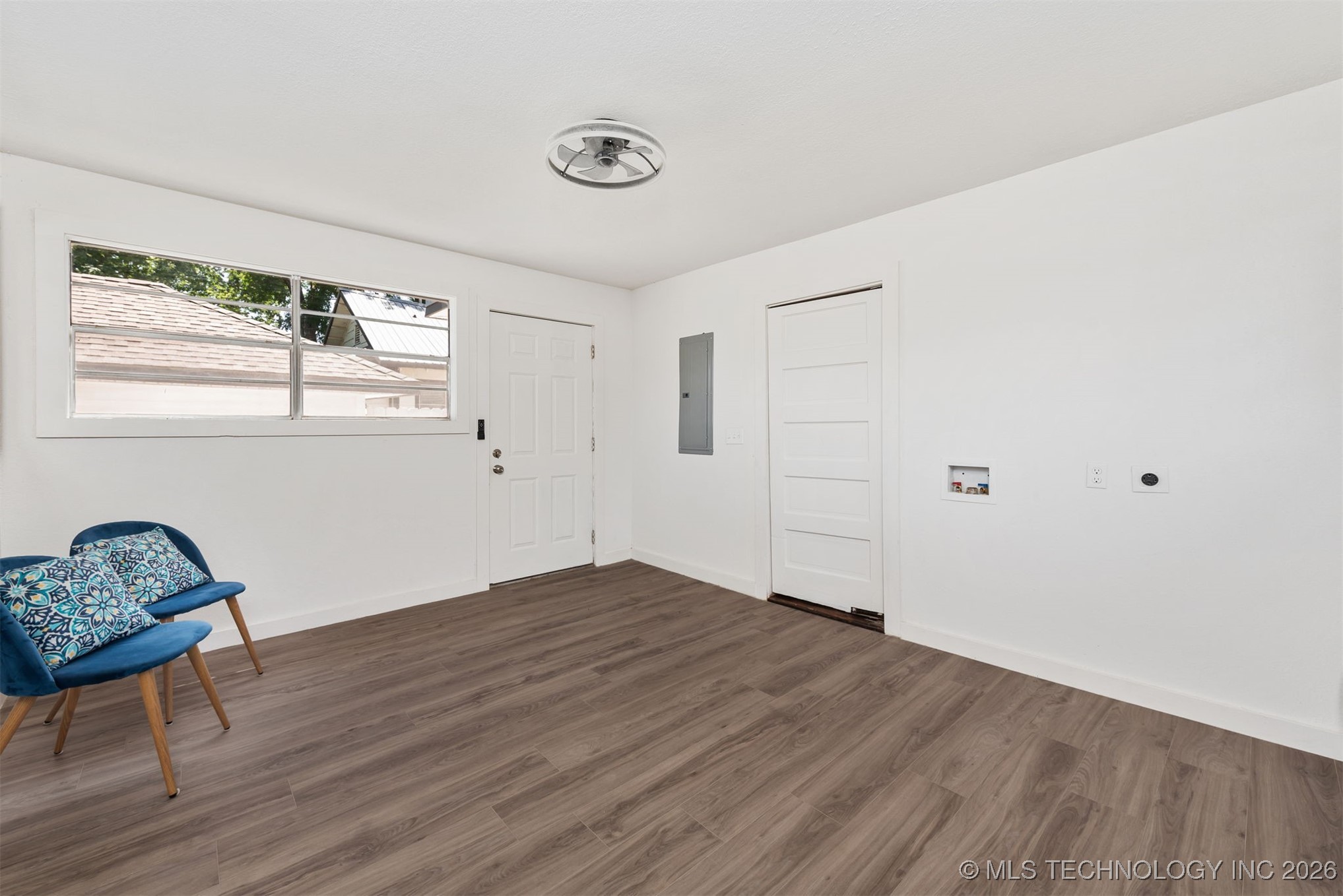 703 E Church Street Property Photo 13