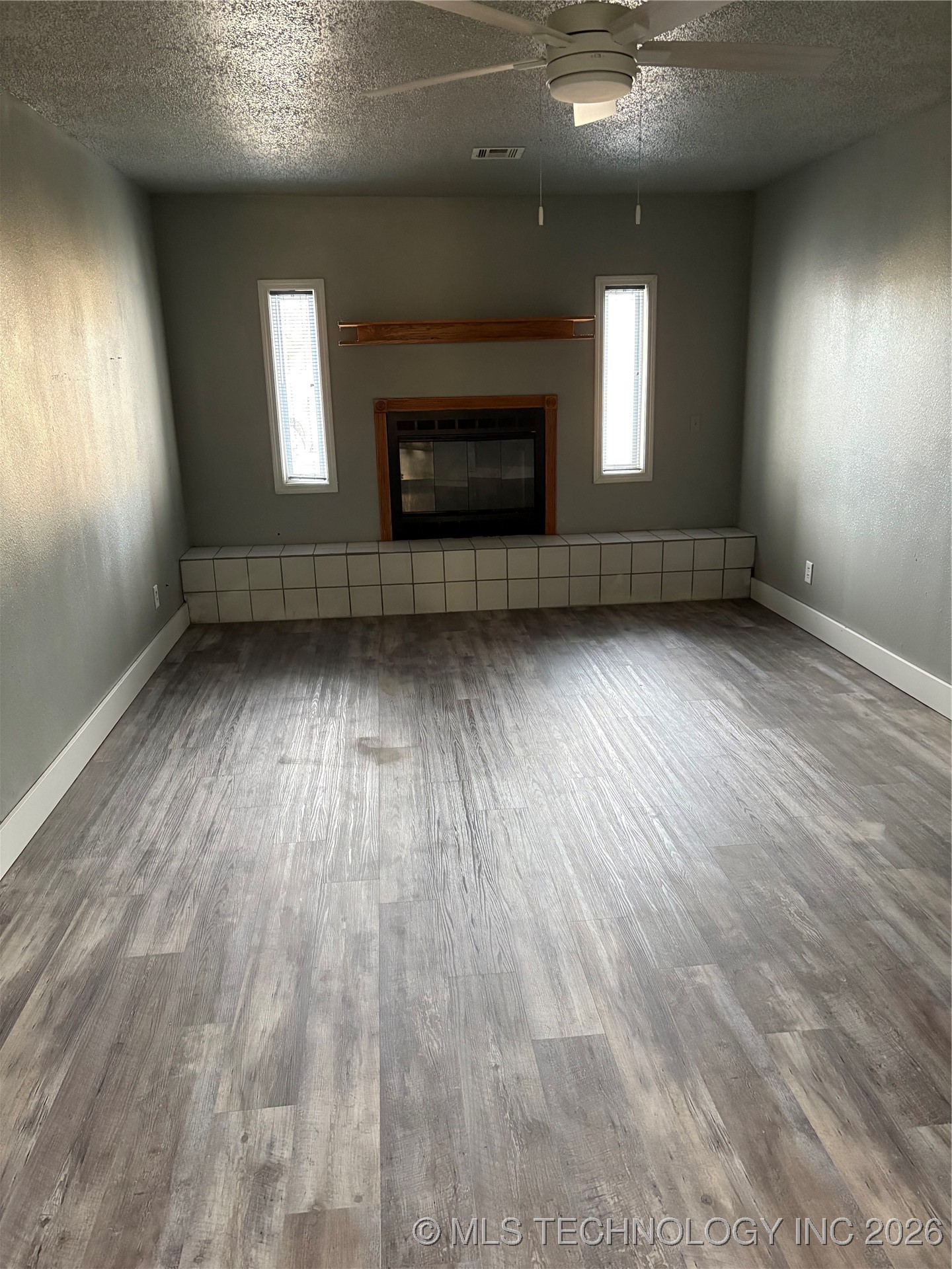 1001 E Pecan Street Property Photo 7