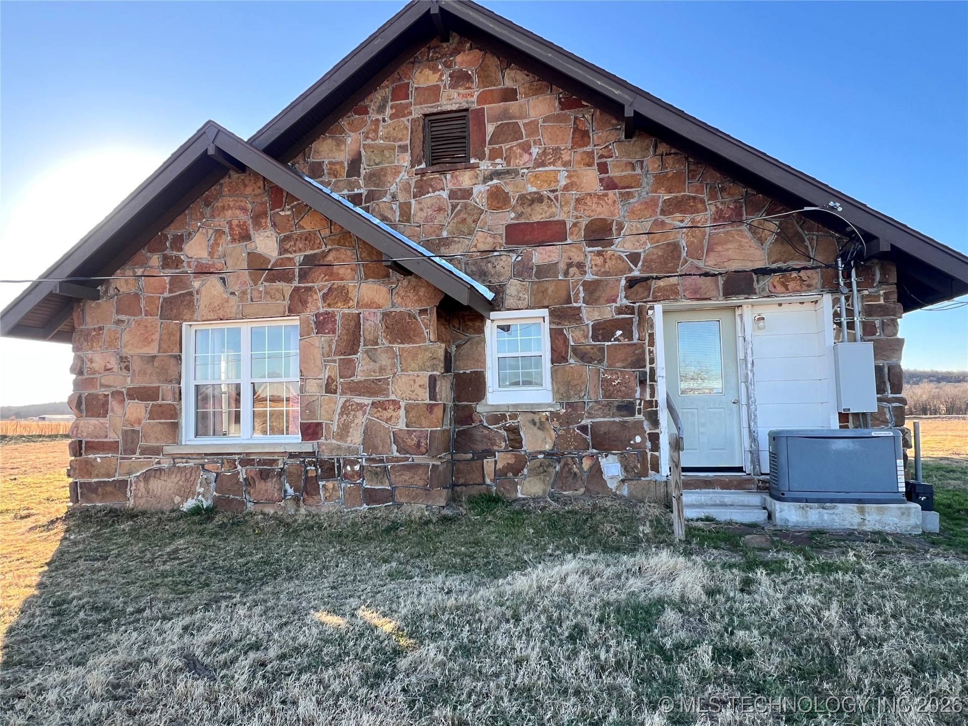 6916 State Hwy 113 Property Photo 3