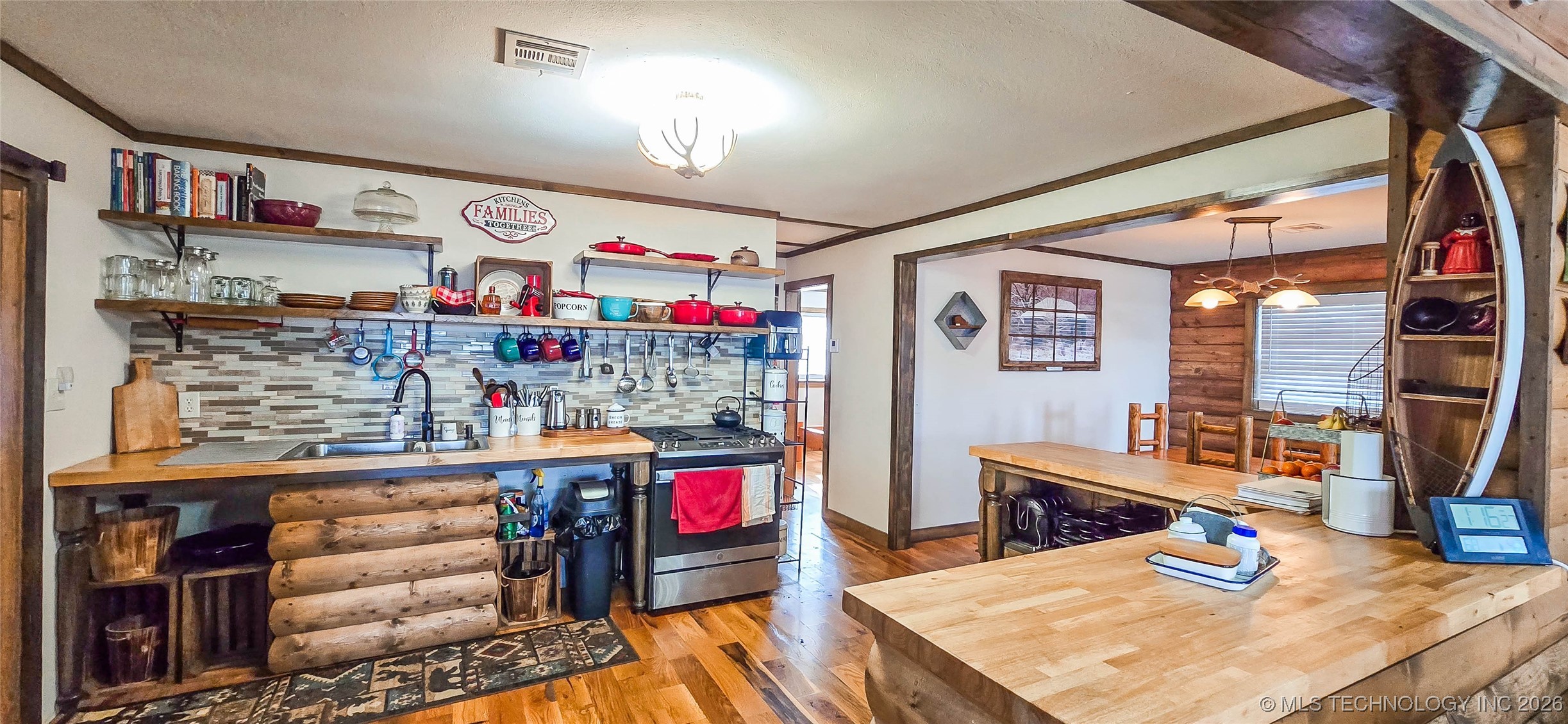 414397 E 1074 Road Property Photo 10