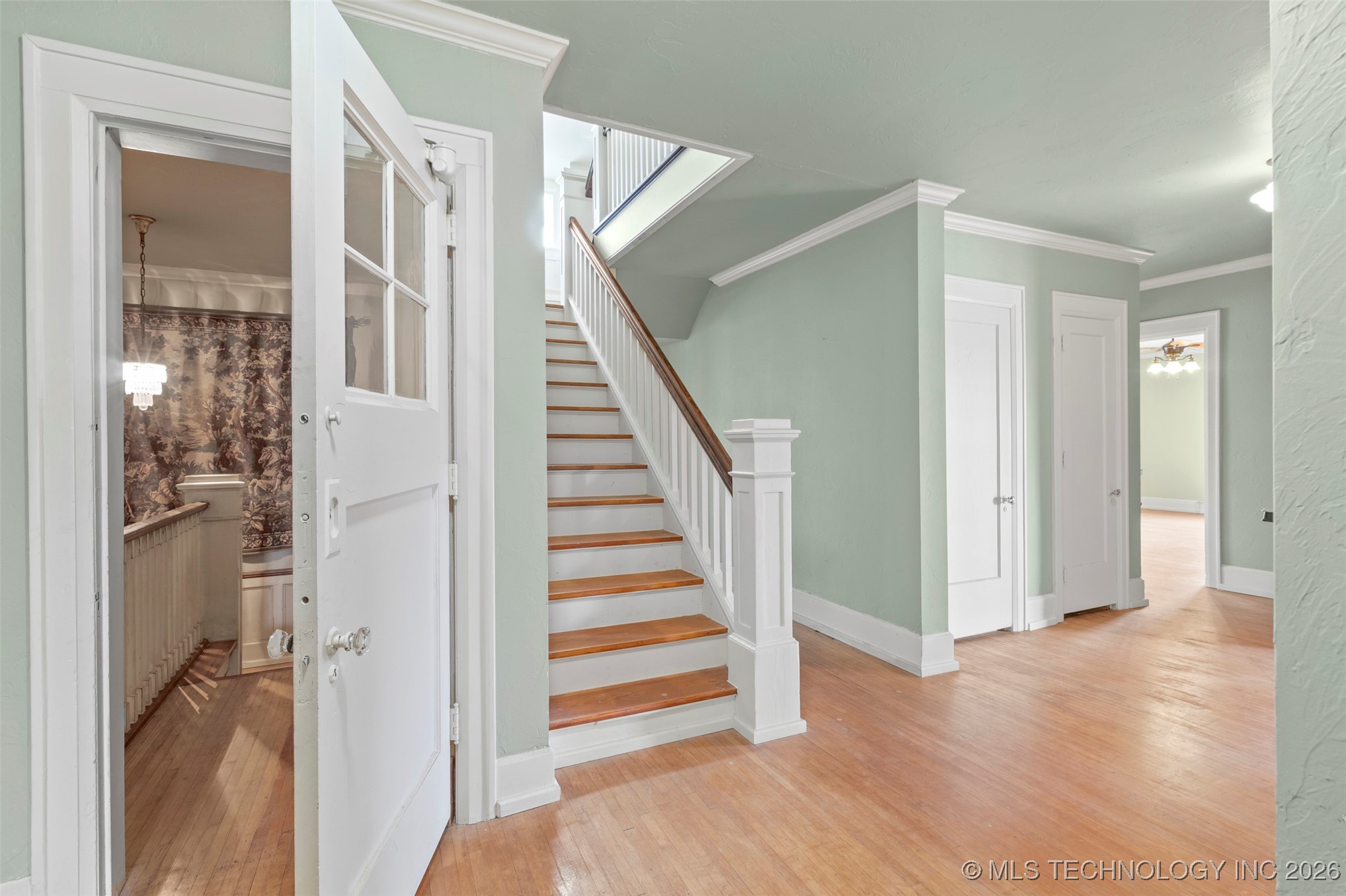 1312 E 9th Property Photo 38