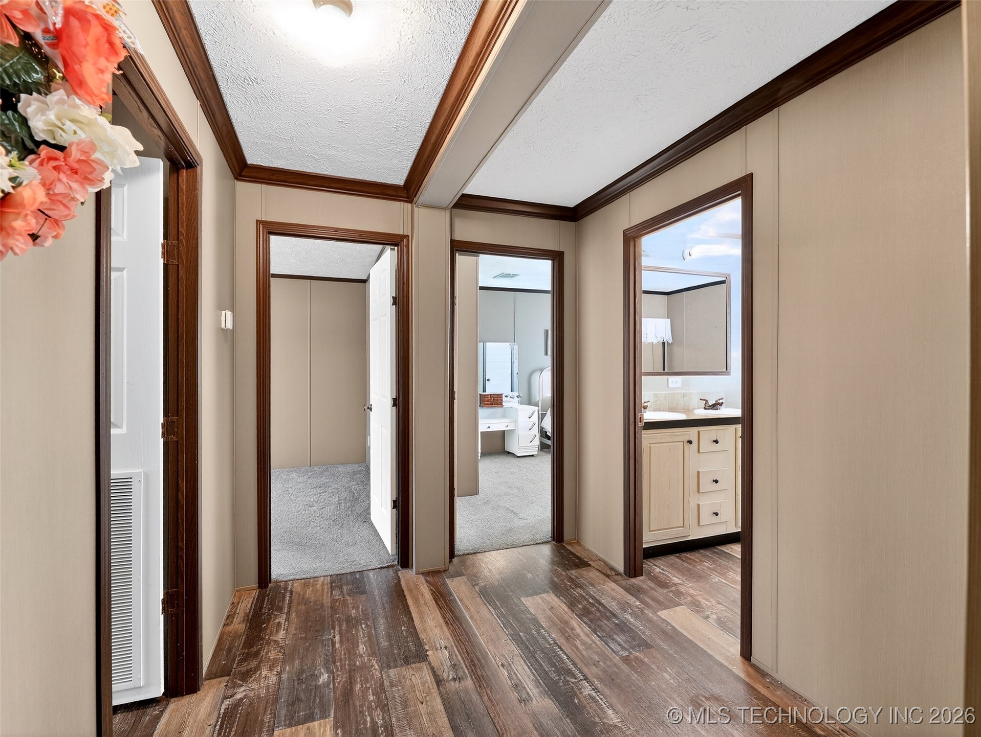 124 N Bk 1412 Road Property Photo 17