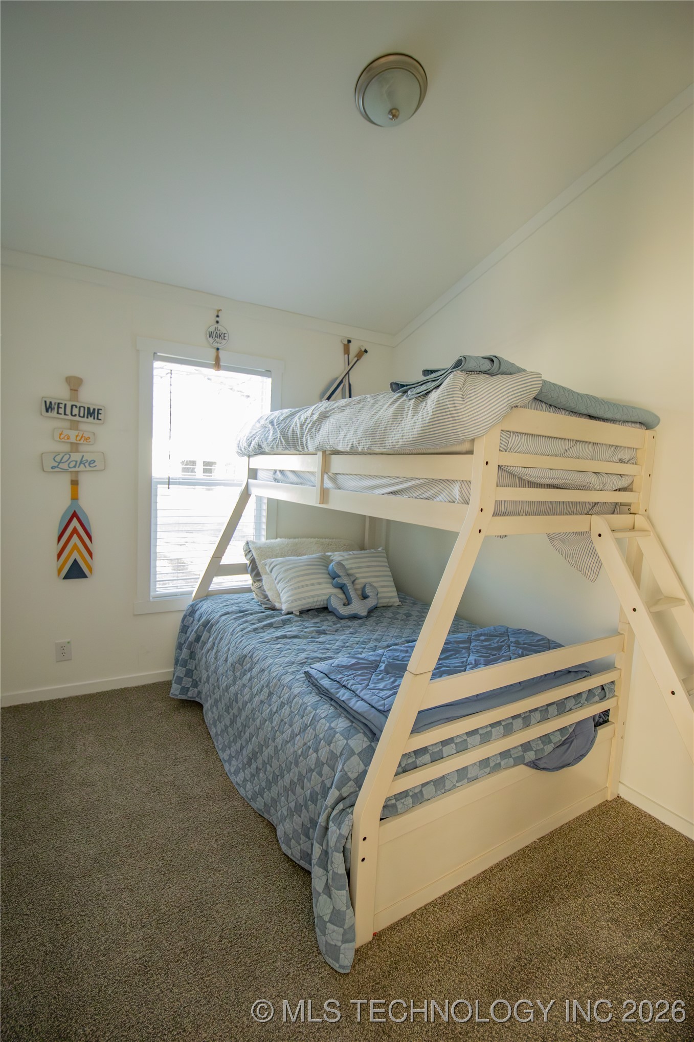 421317 E 1168 Property Photo 15