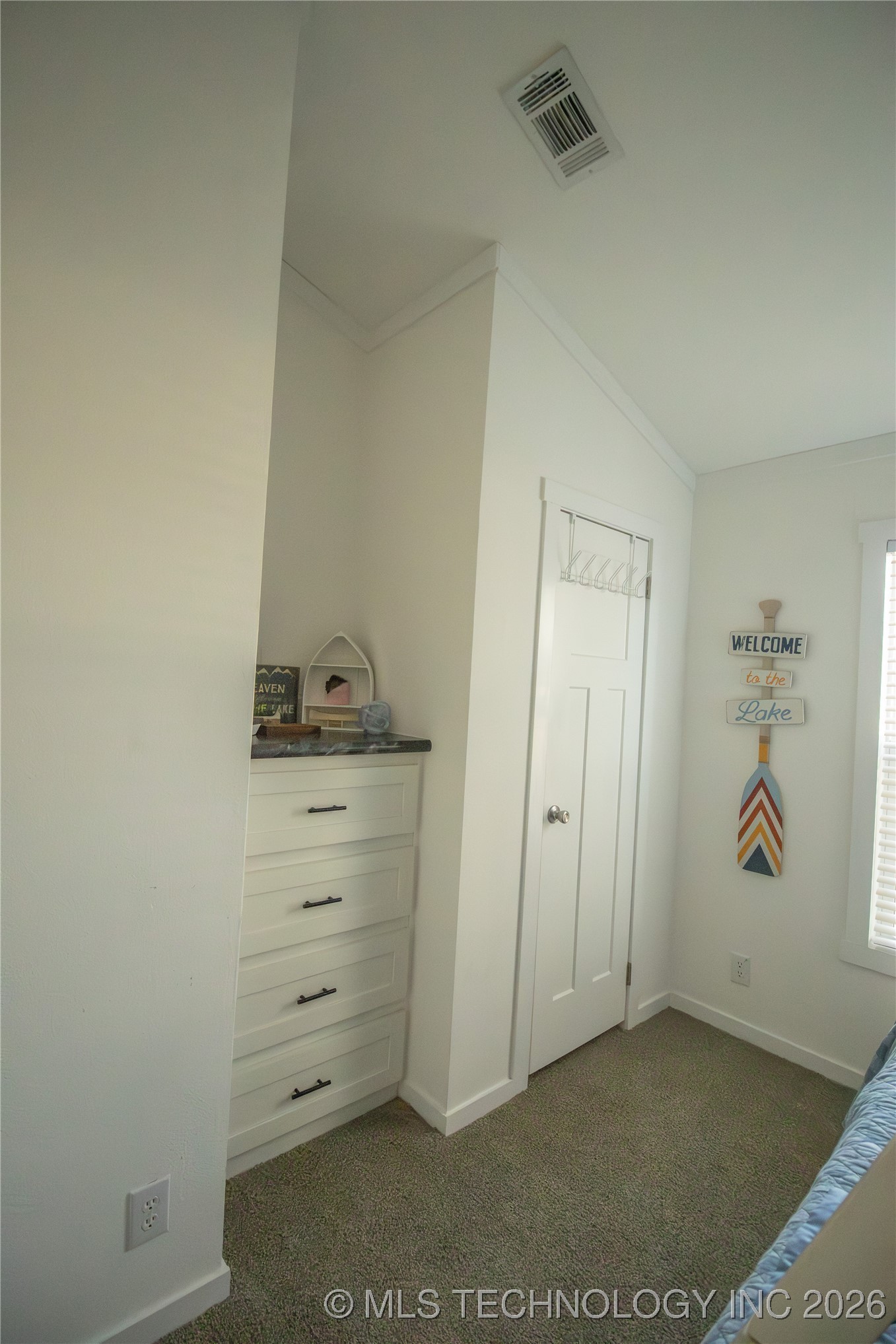 421317 E 1168 Property Photo 16
