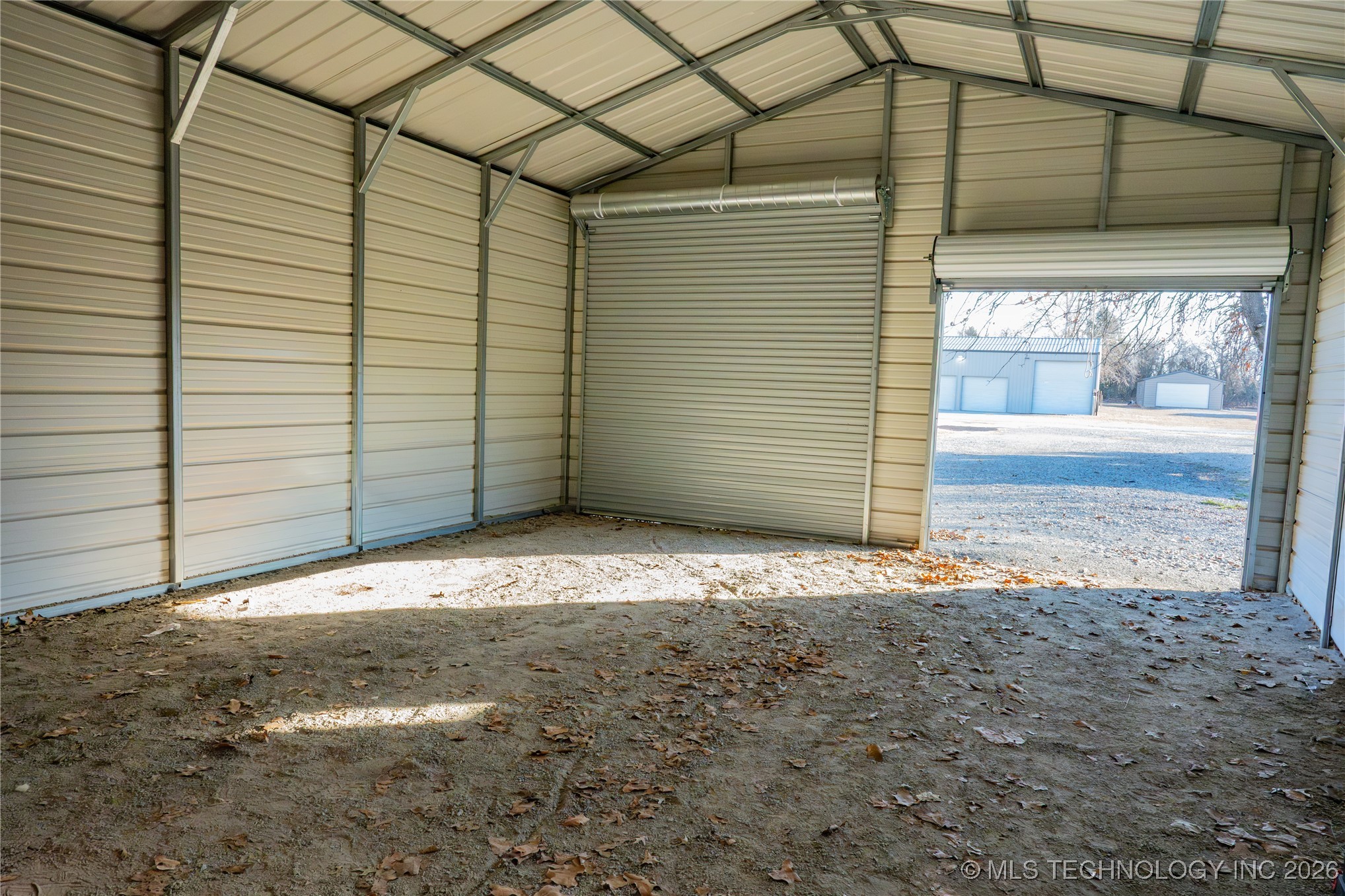 421317 E 1168 Property Photo 22