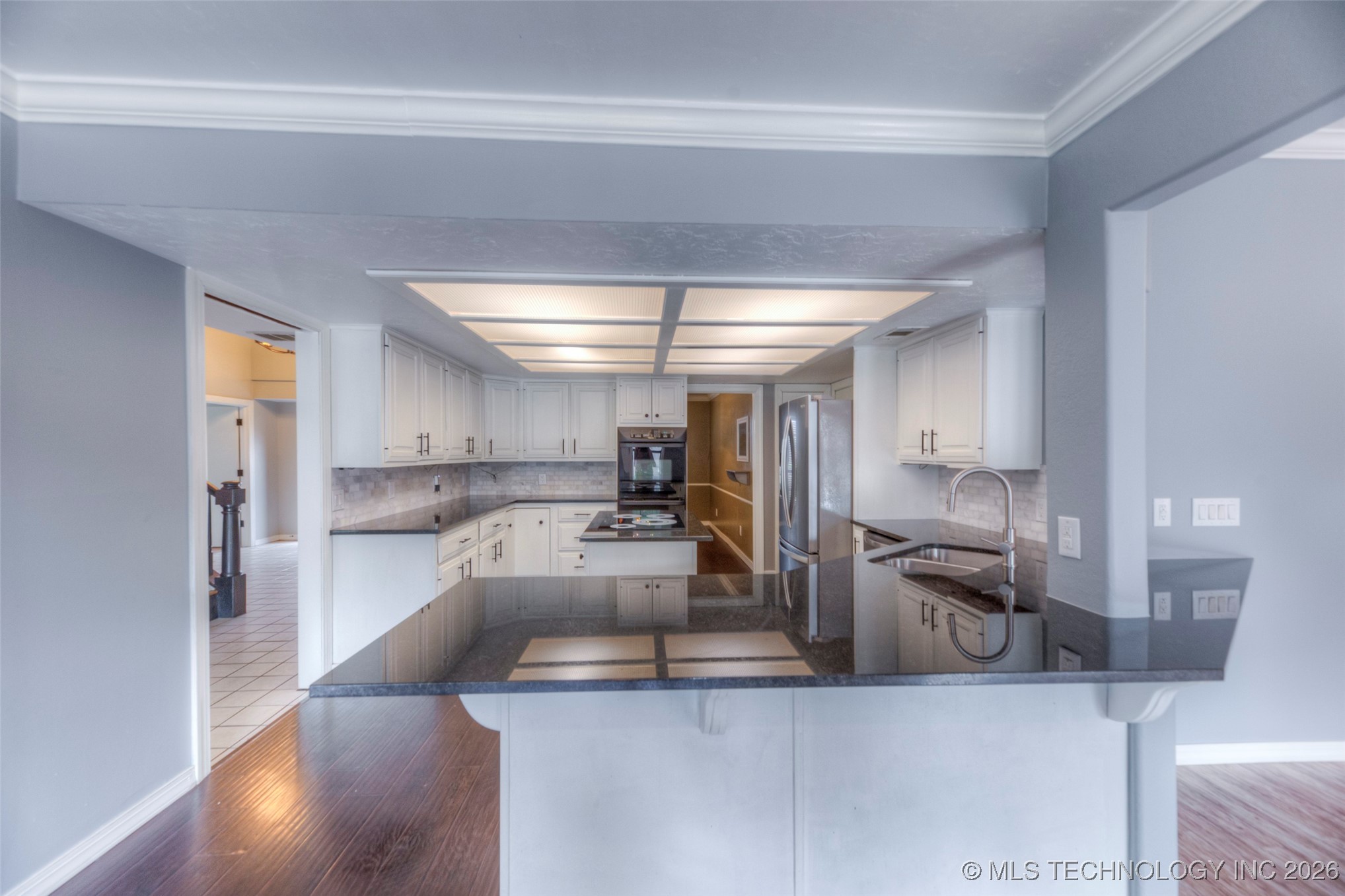 7316 E 85th Street Property Photo 5