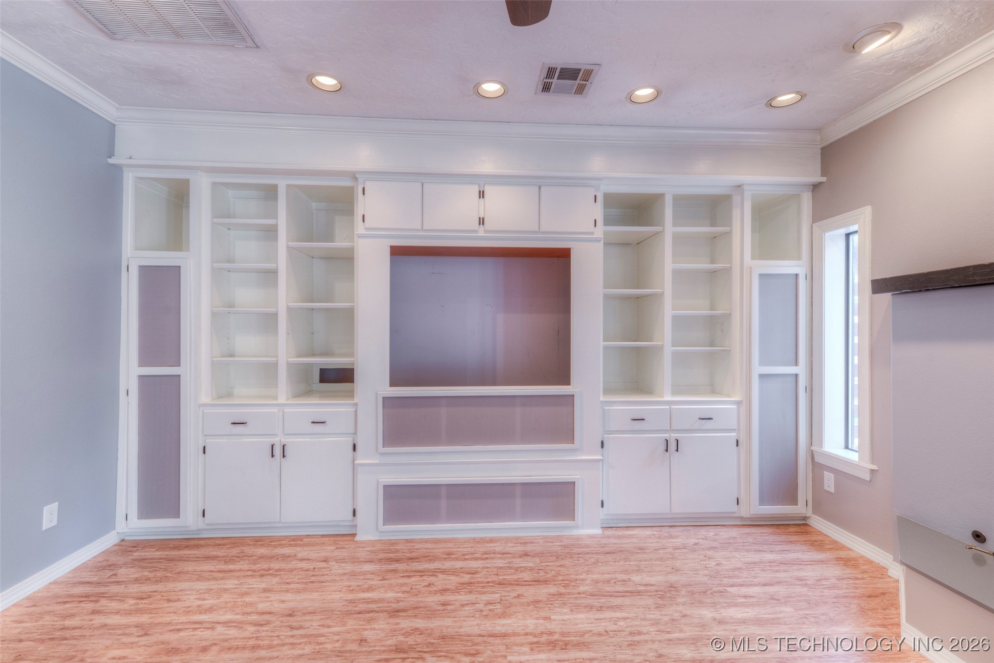 7316 E 85th Street Property Photo 15