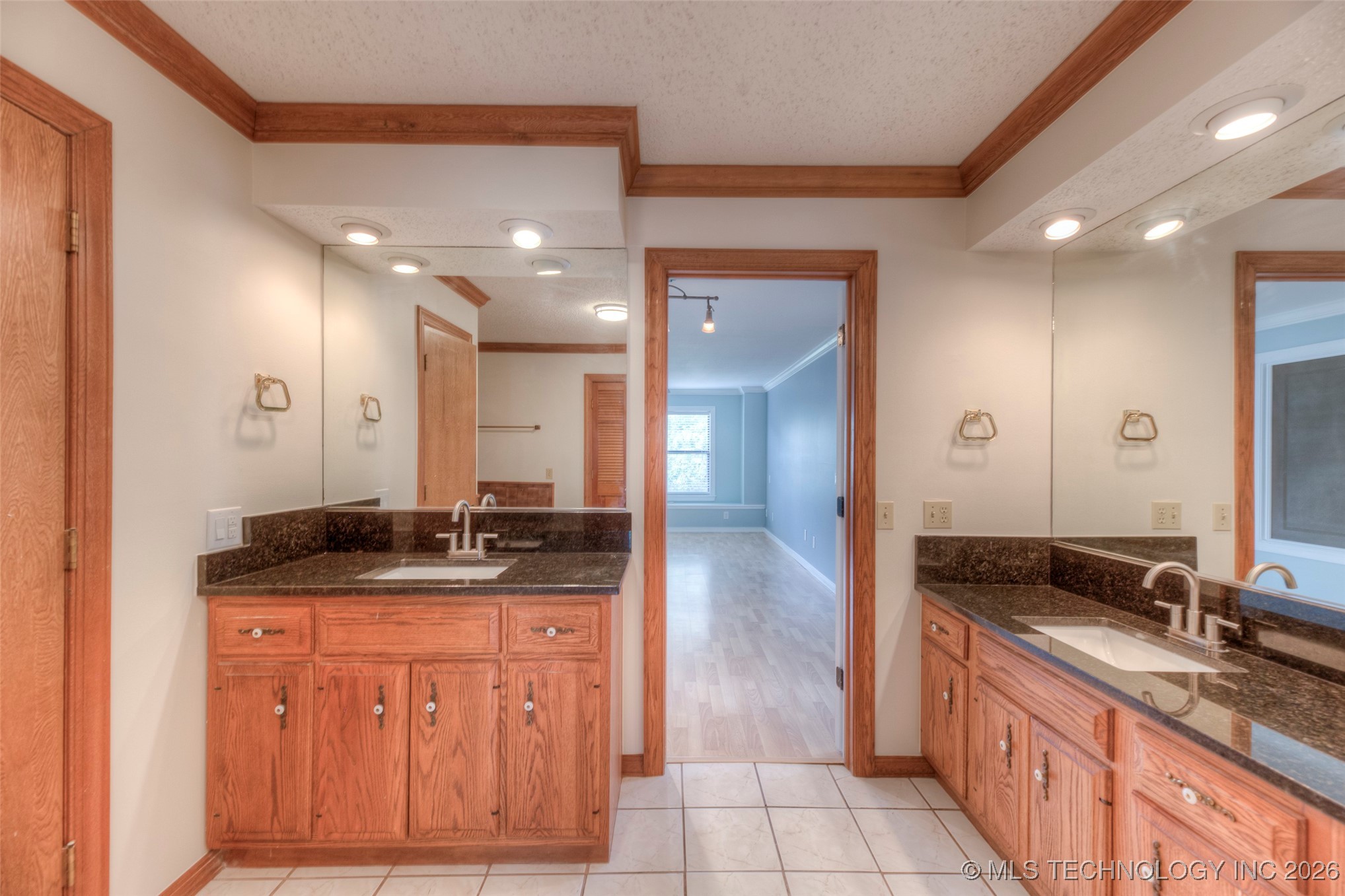 7316 E 85th Street Property Photo 30