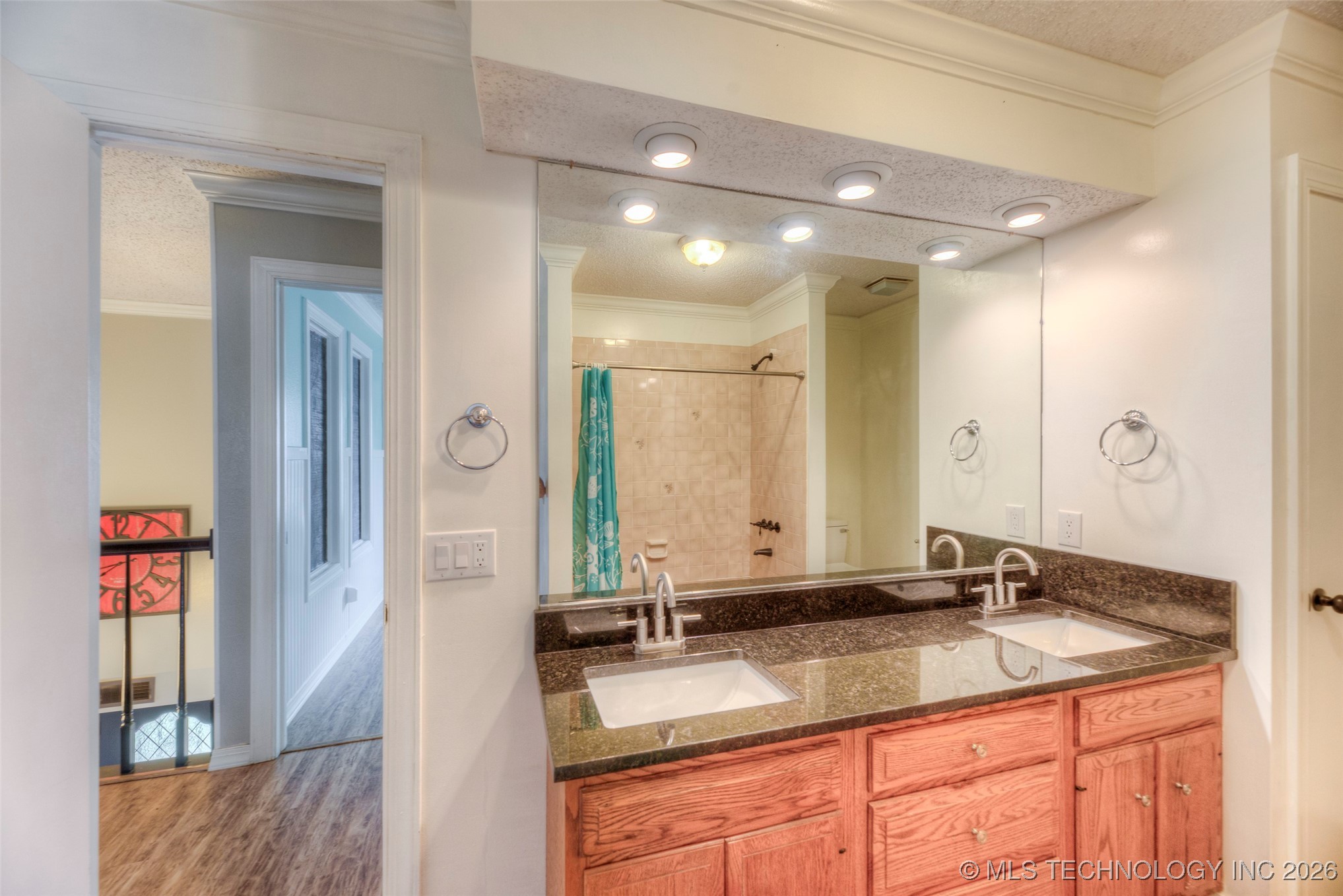 7316 E 85th Street Property Photo 37