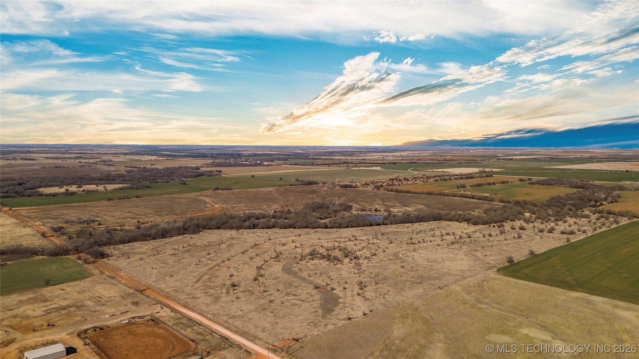 166 W 630 Road Property Photo 6