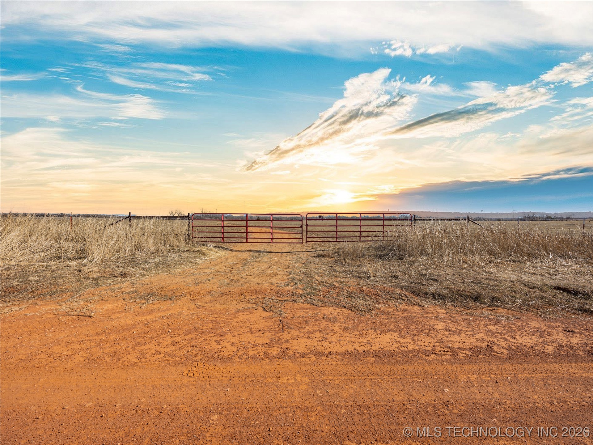 166 W 630 Road Property Photo 9