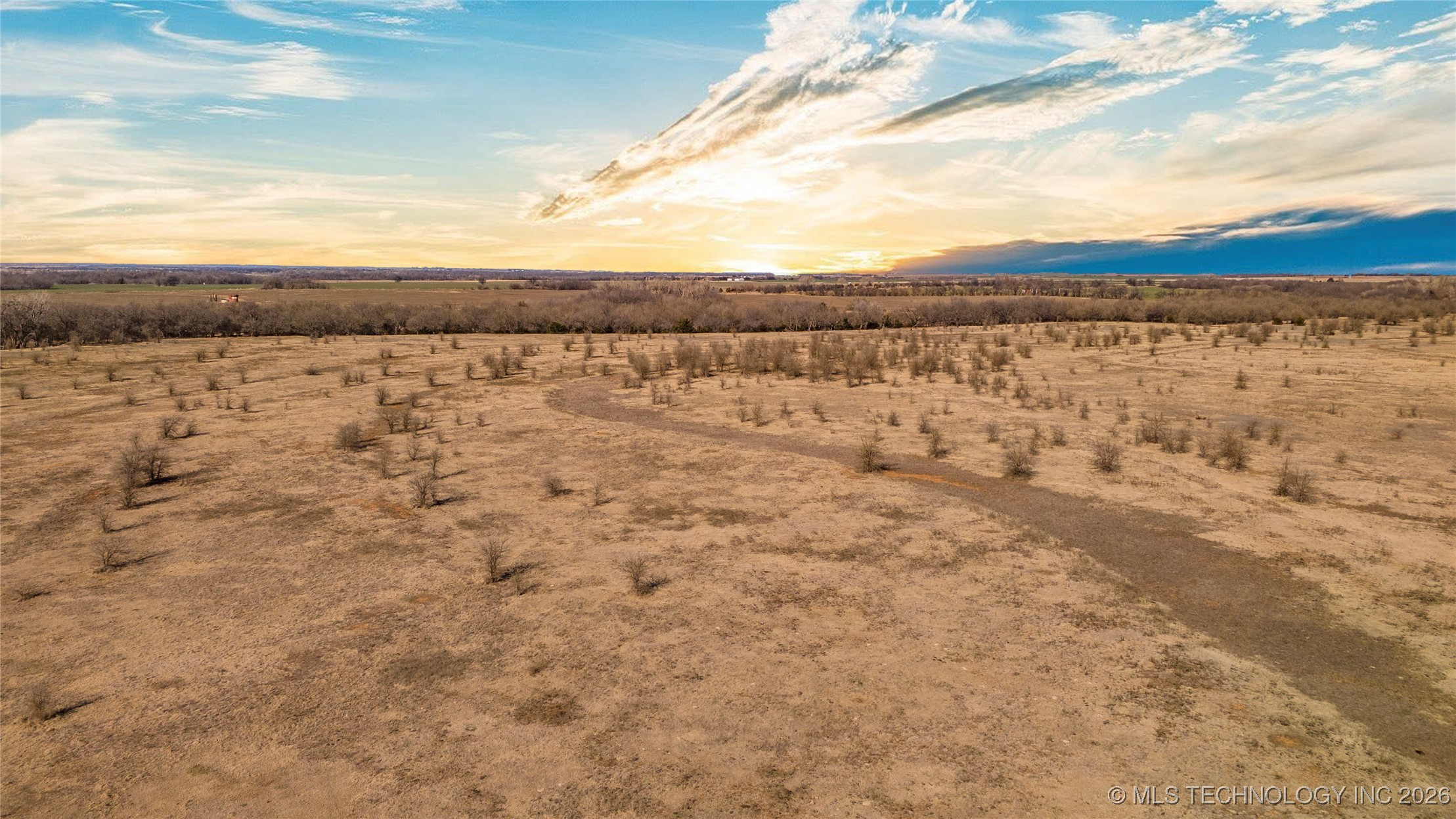 166 W 630 Road Property Photo 12