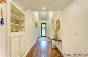 2827 E 103rd Place Property Photo 5