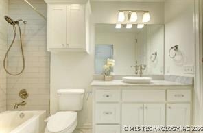 2827 E 103rd Place Property Photo 27