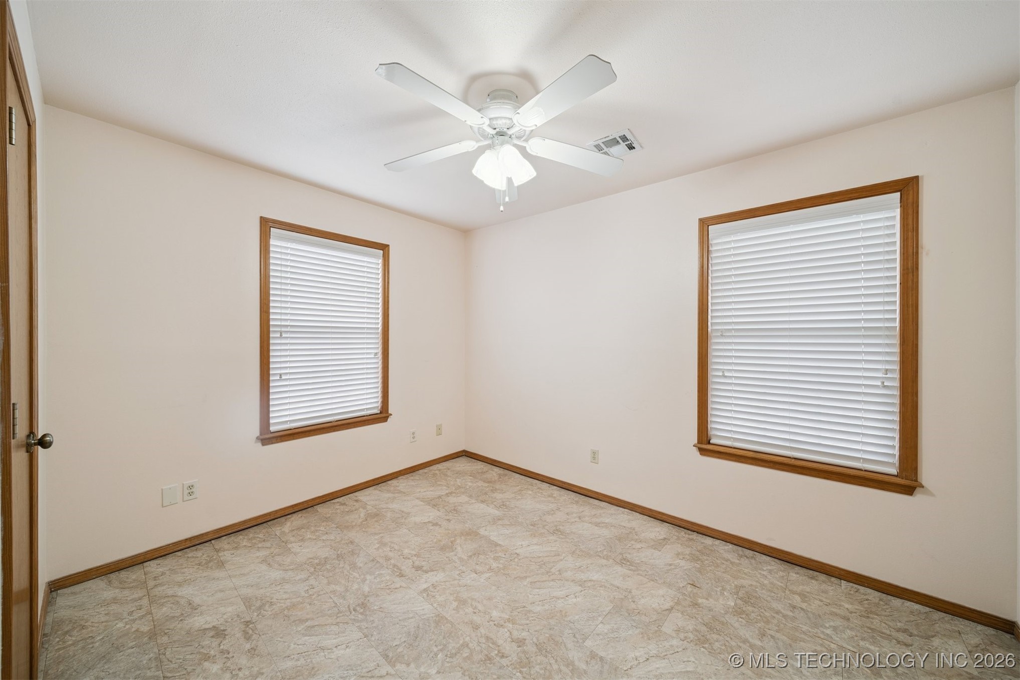 5401 N 435 Property Photo 19