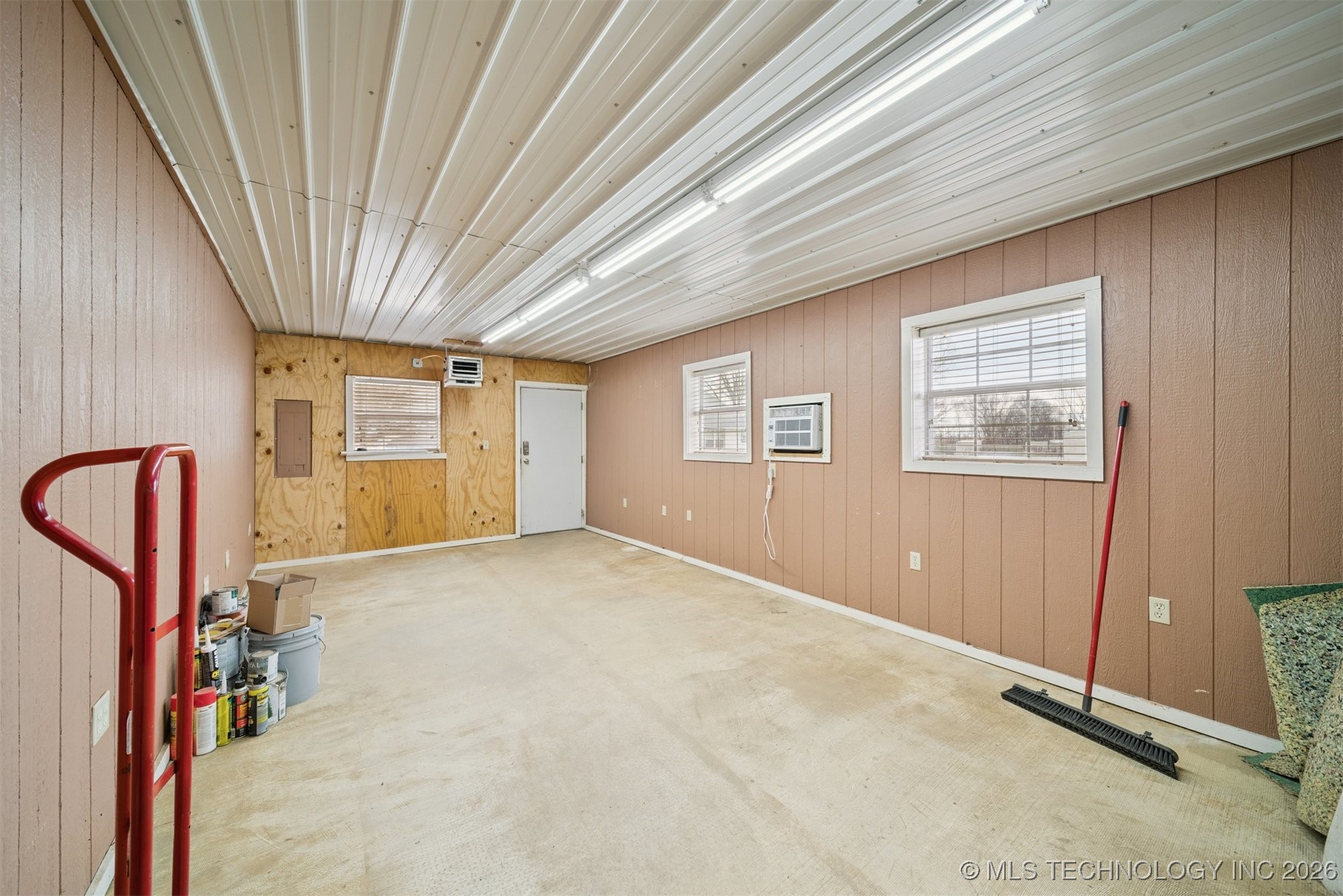 5401 N 435 Property Photo 36