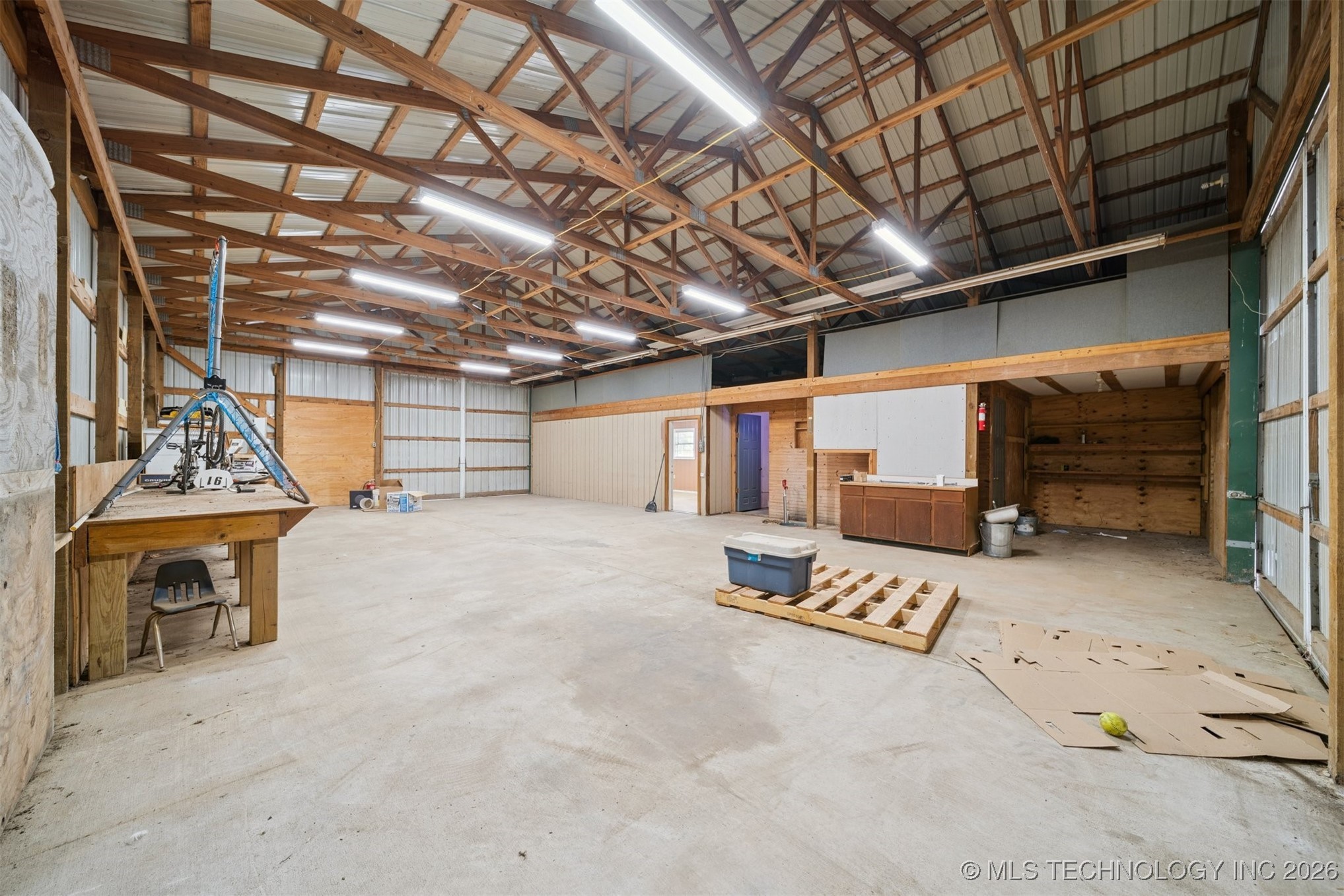 5401 N 435 Property Photo 38