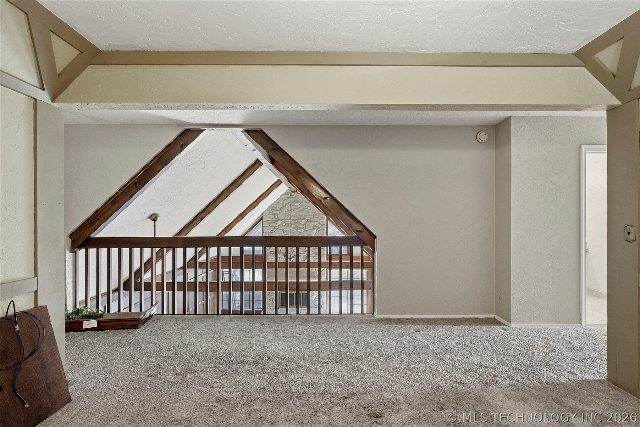 105 Mockingbird Lane Property Photo 31