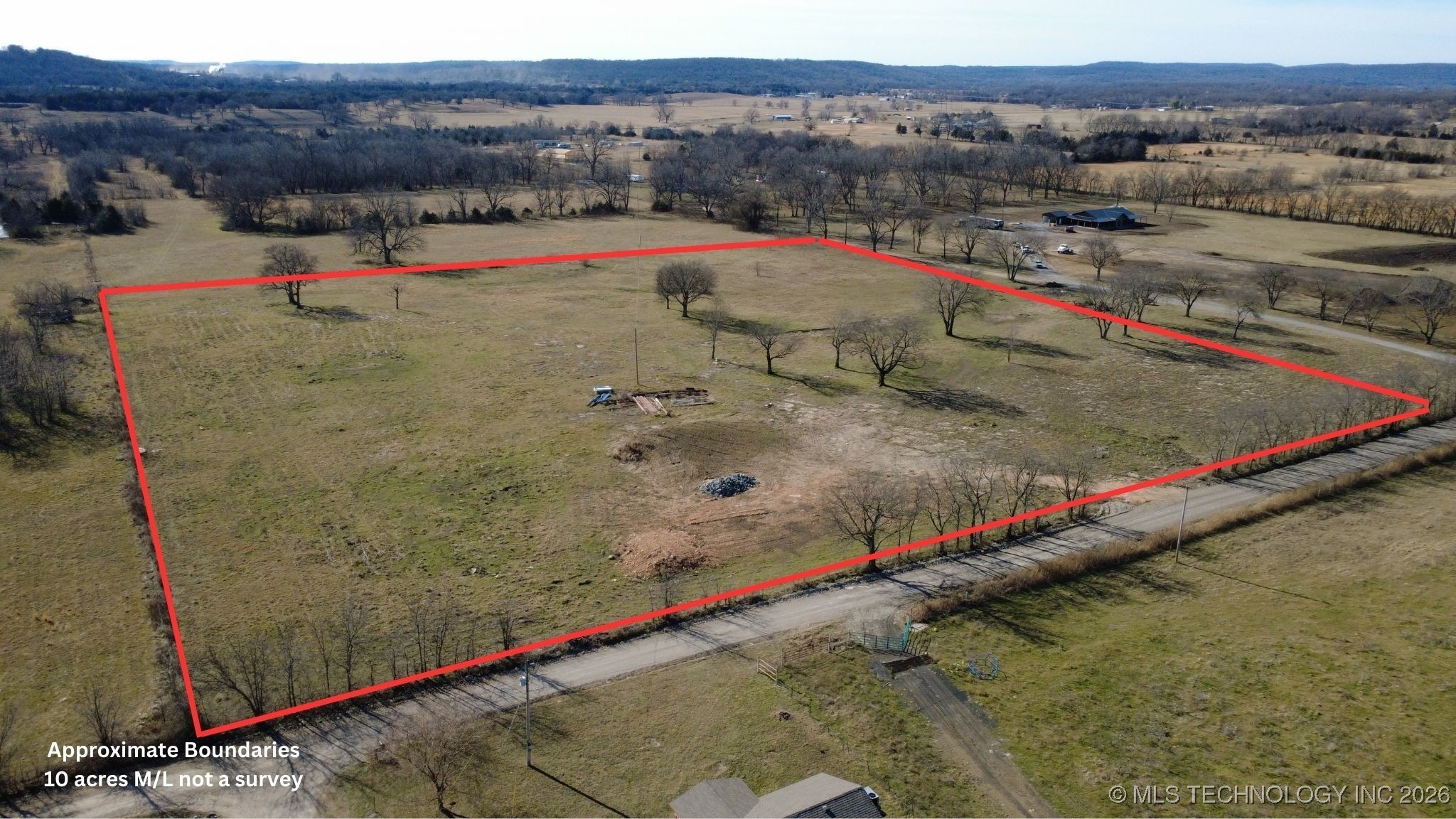 14461 W 825 Road Property Photo 2