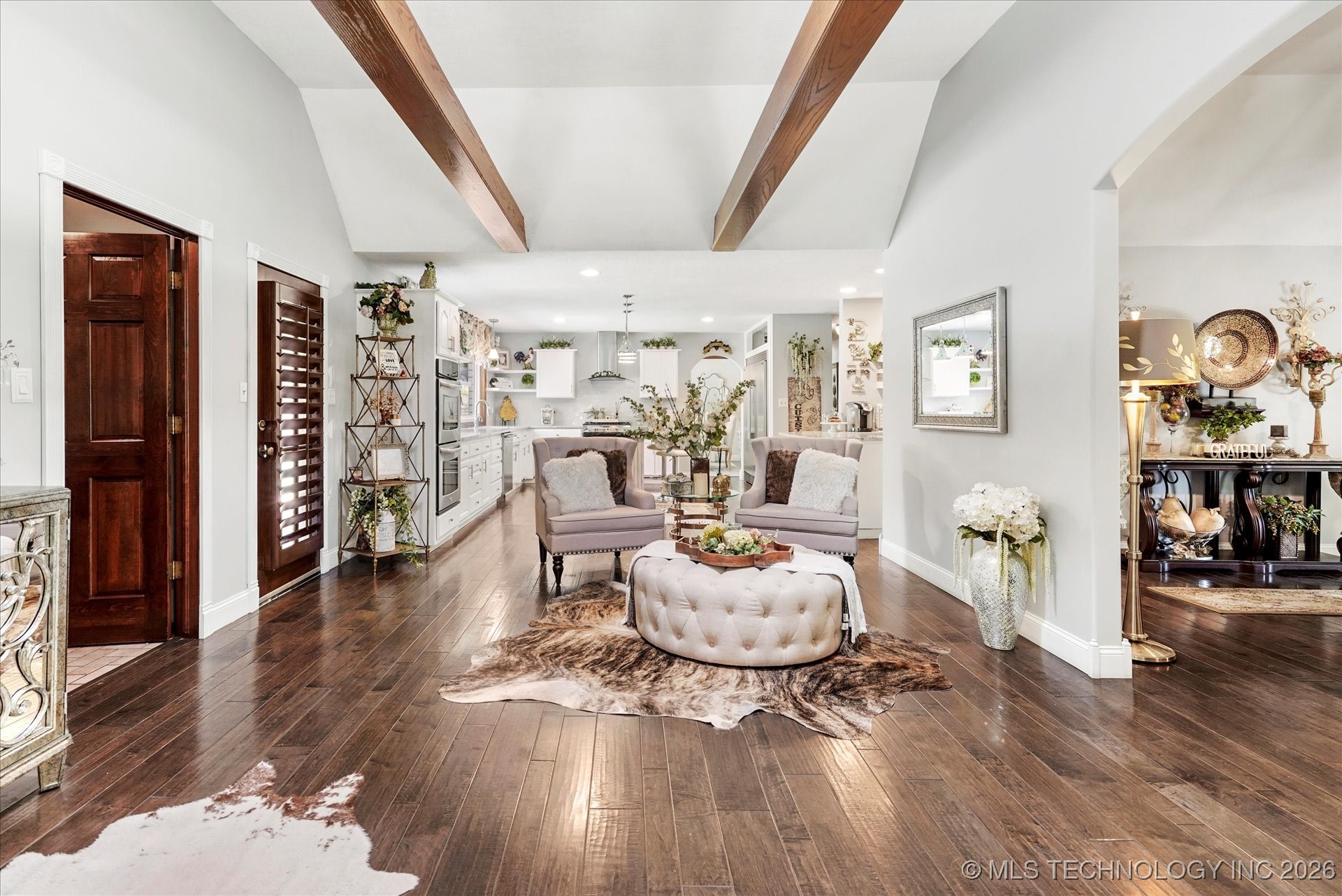 4335 E 87th Street Property Photo 9