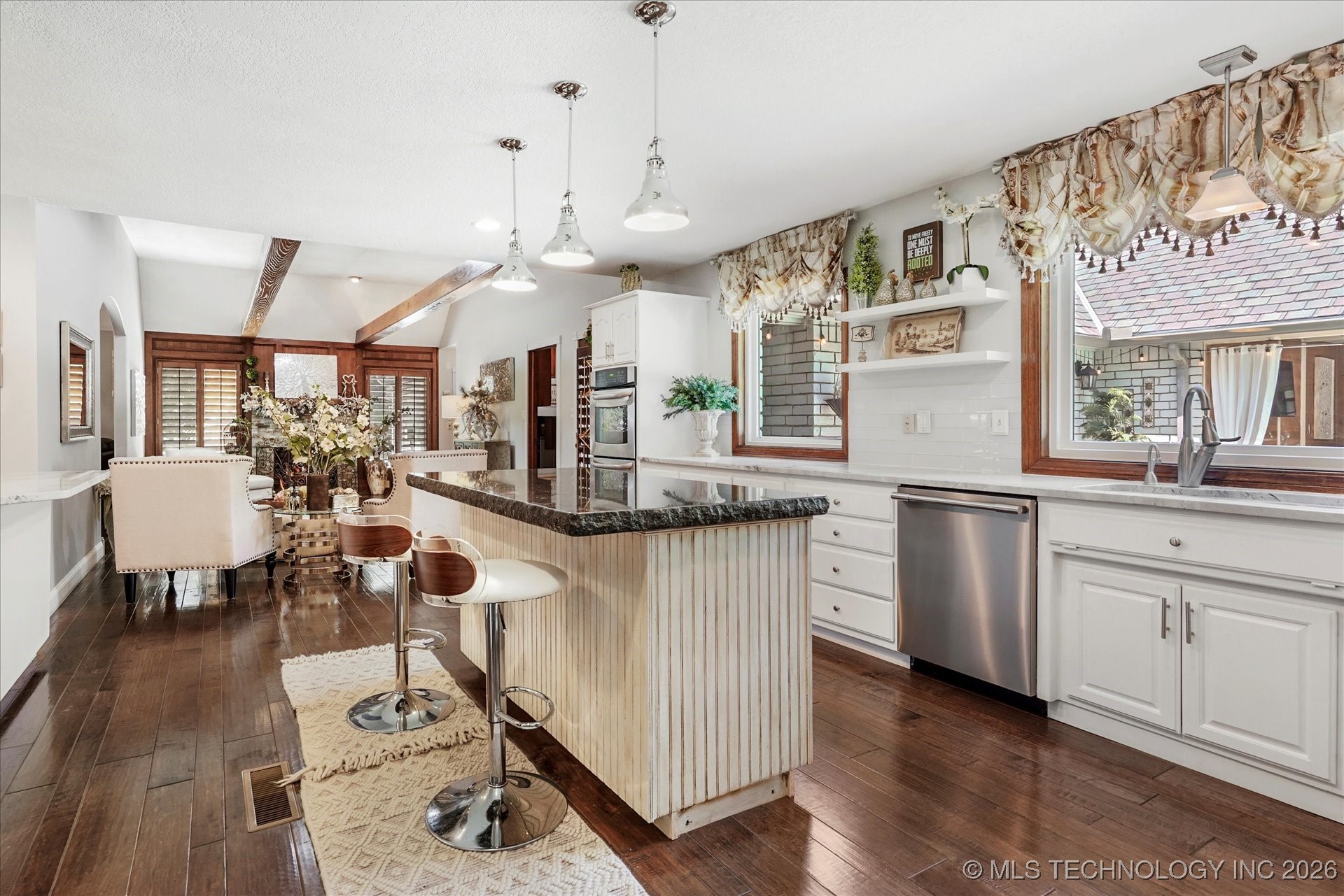 4335 E 87th Street Property Photo 13