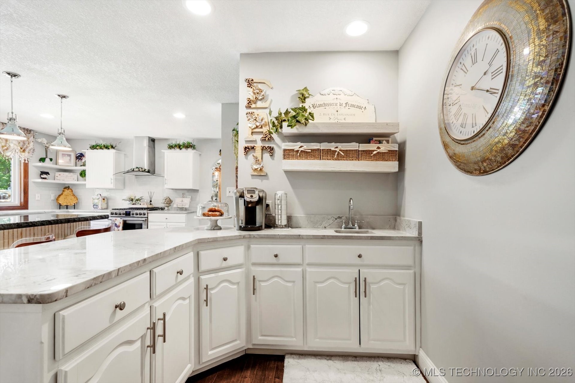 4335 E 87th Street Property Photo 14