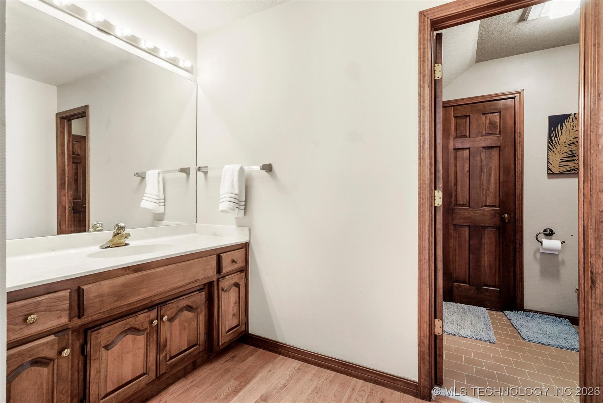 4335 E 87th Street Property Photo 37