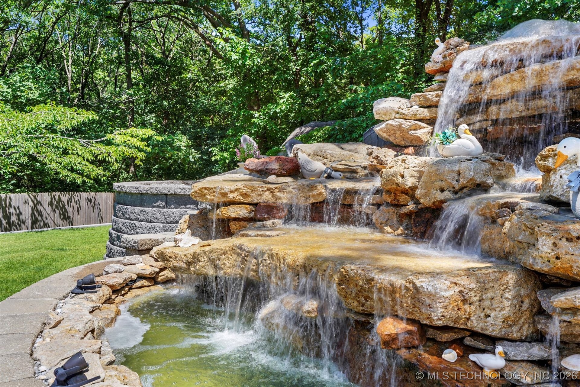 4335 E 87th Street Property Photo 44