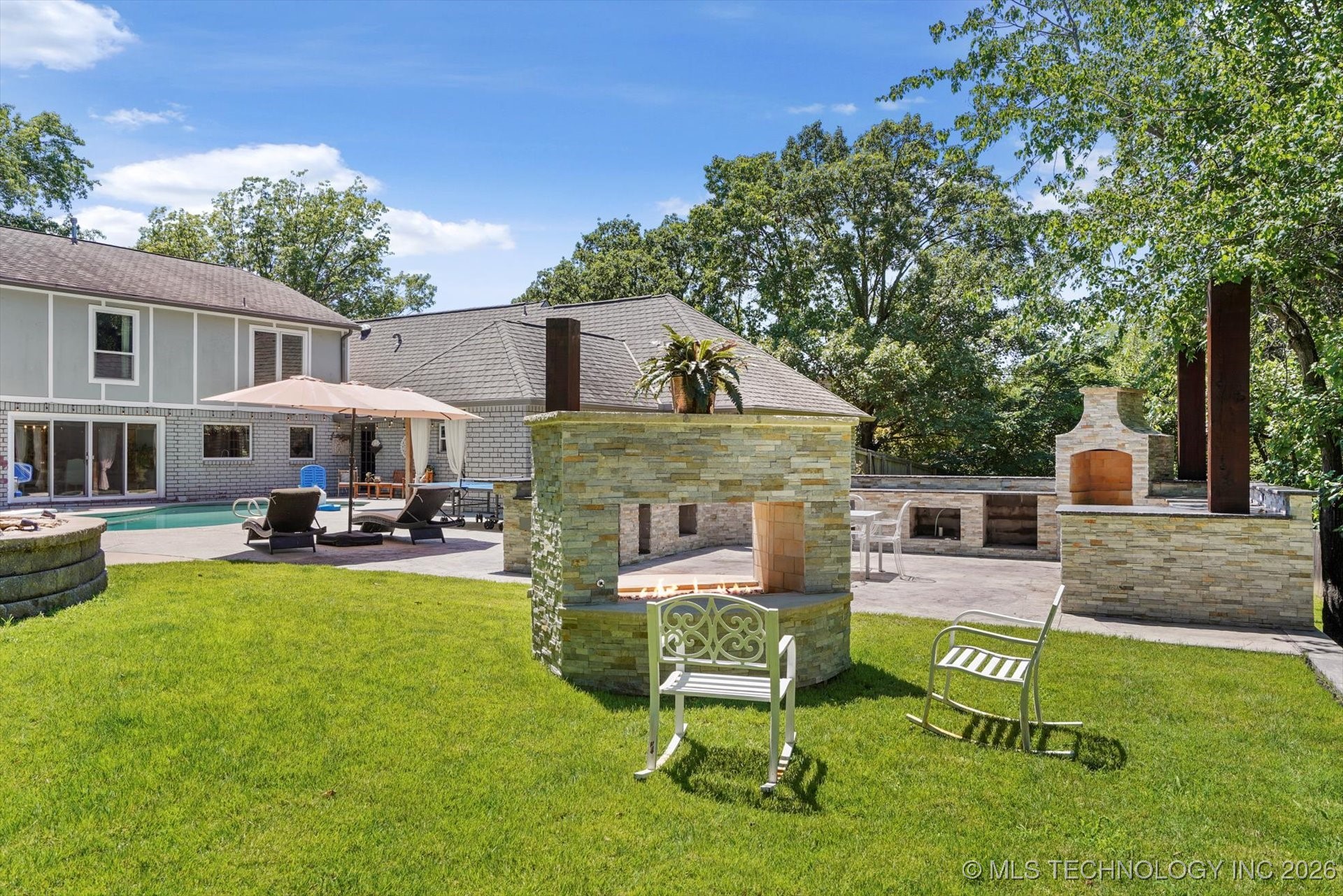 4335 E 87th Street Property Photo 45