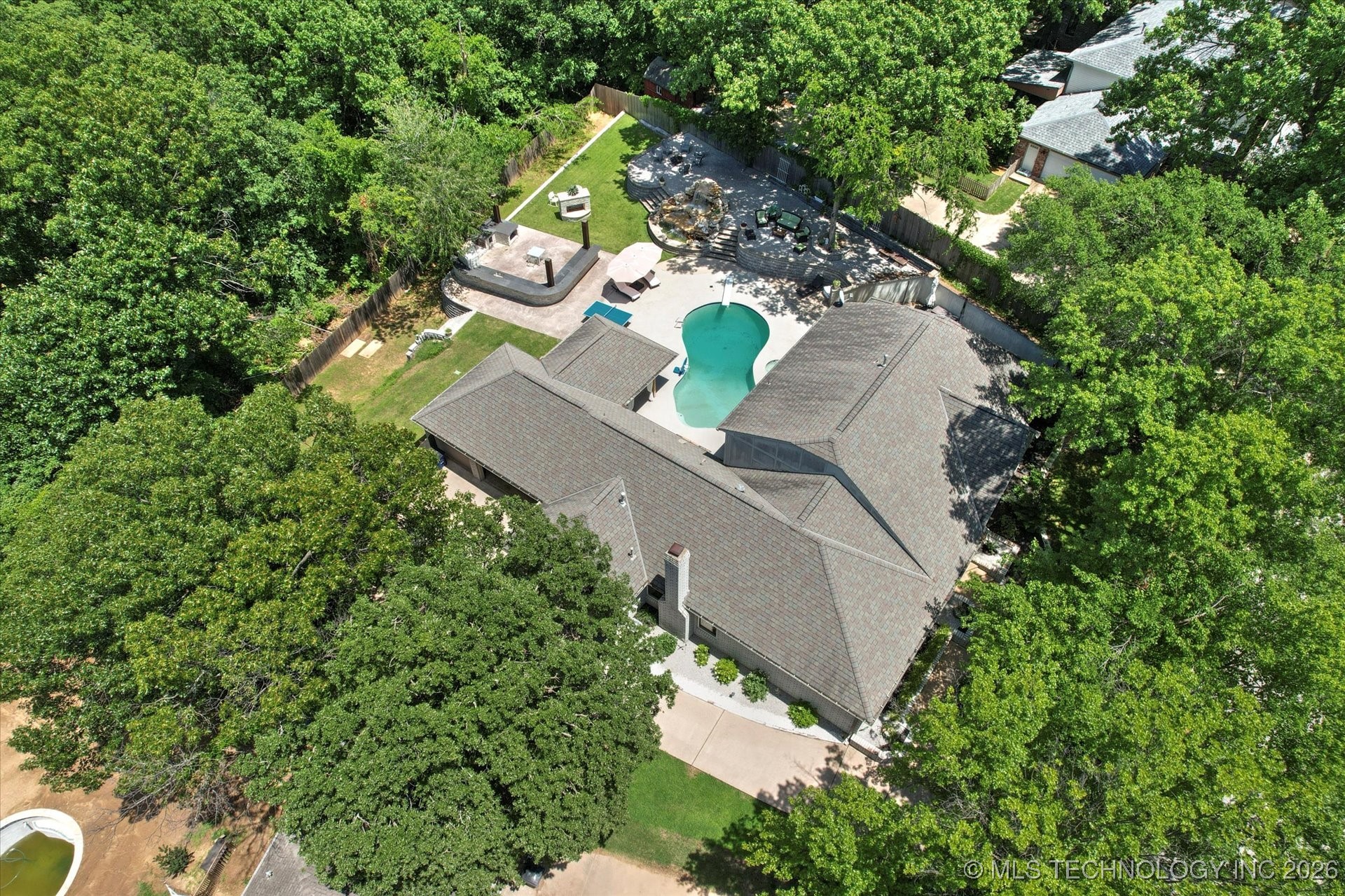 4335 E 87th Street Property Photo 49