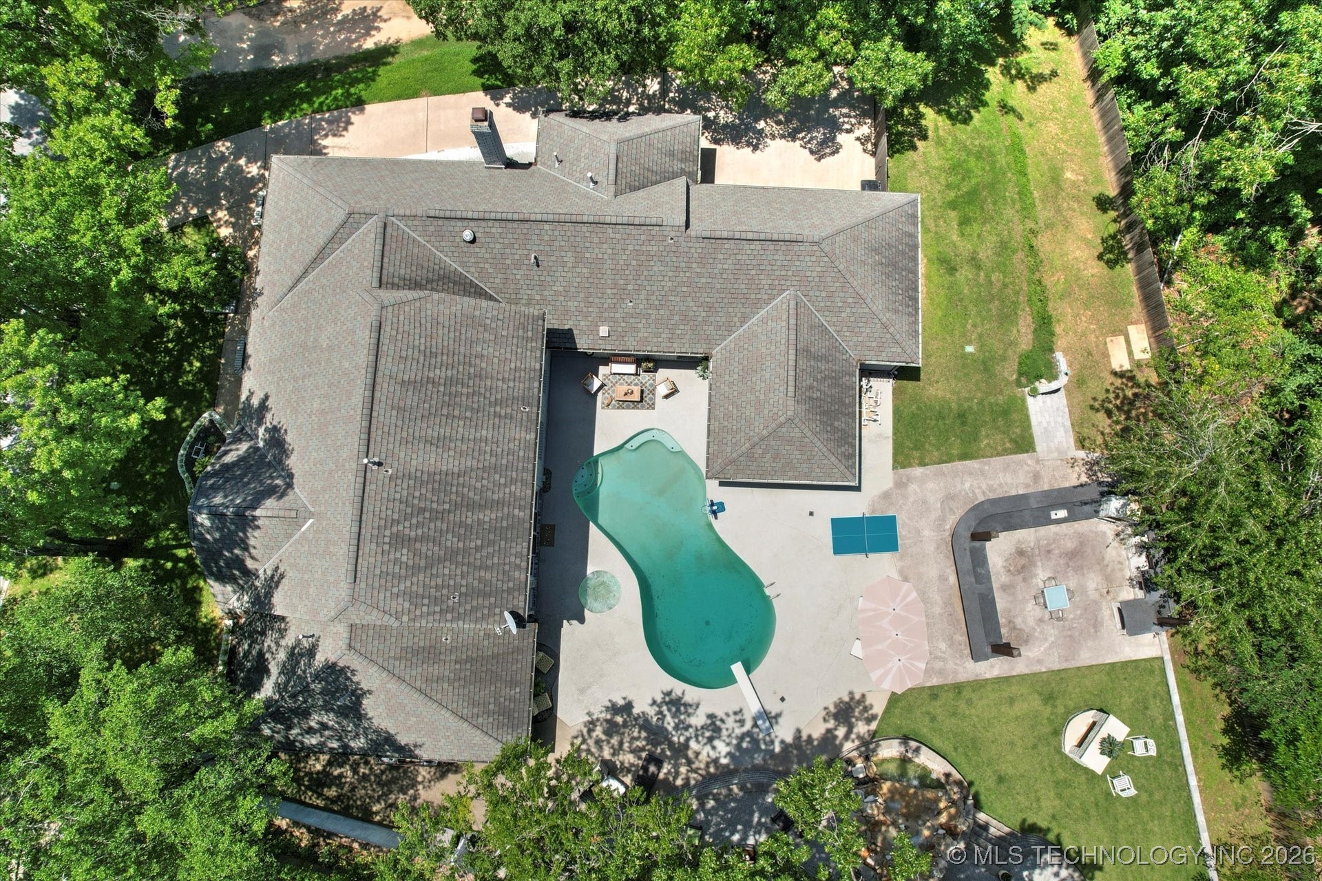 4335 E 87th Street Property Photo 53