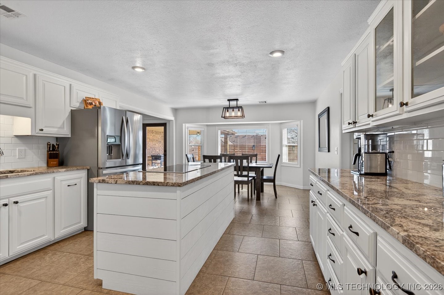 2924 Claremont Drive Property Photo 10