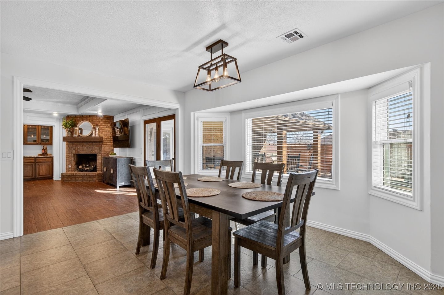 2924 Claremont Drive Property Photo 15