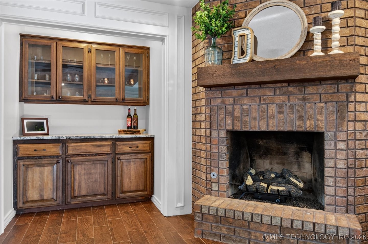 2924 Claremont Drive Property Photo 19