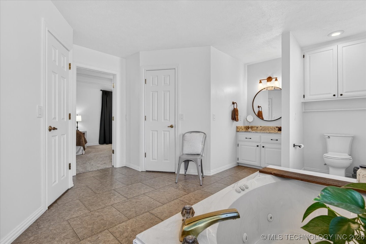 2924 Claremont Drive Property Photo 25