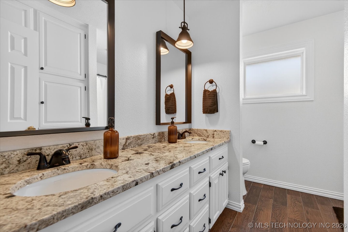 2924 Claremont Drive Property Photo 27