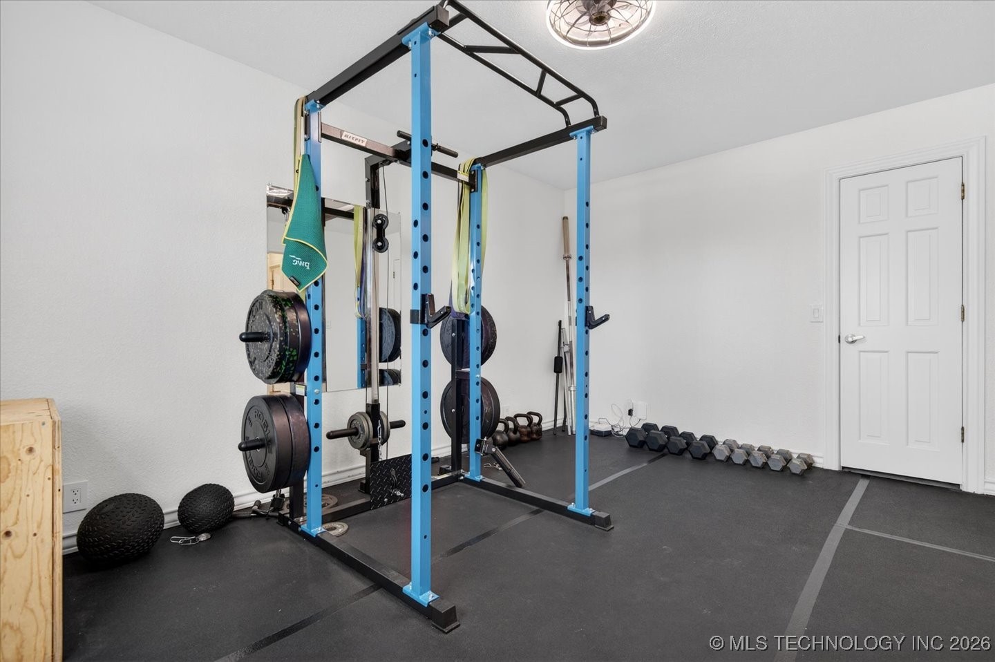 2924 Claremont Drive Property Photo 34