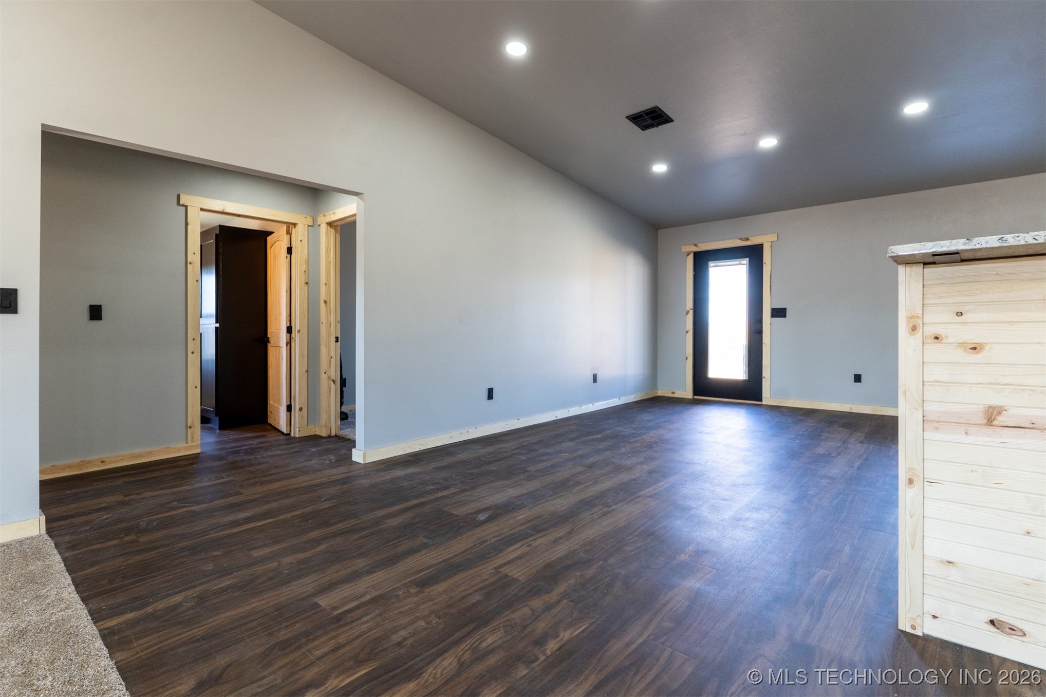 52368 W 148th Street S Property Photo 7