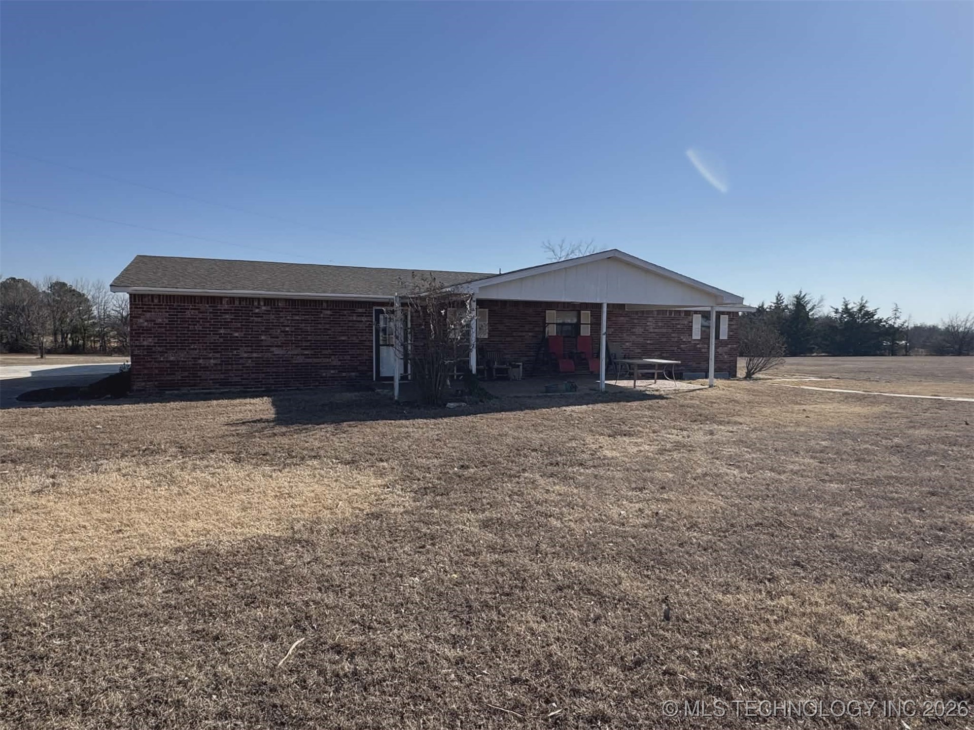 451 Horseshoe Lane Property Photo 3