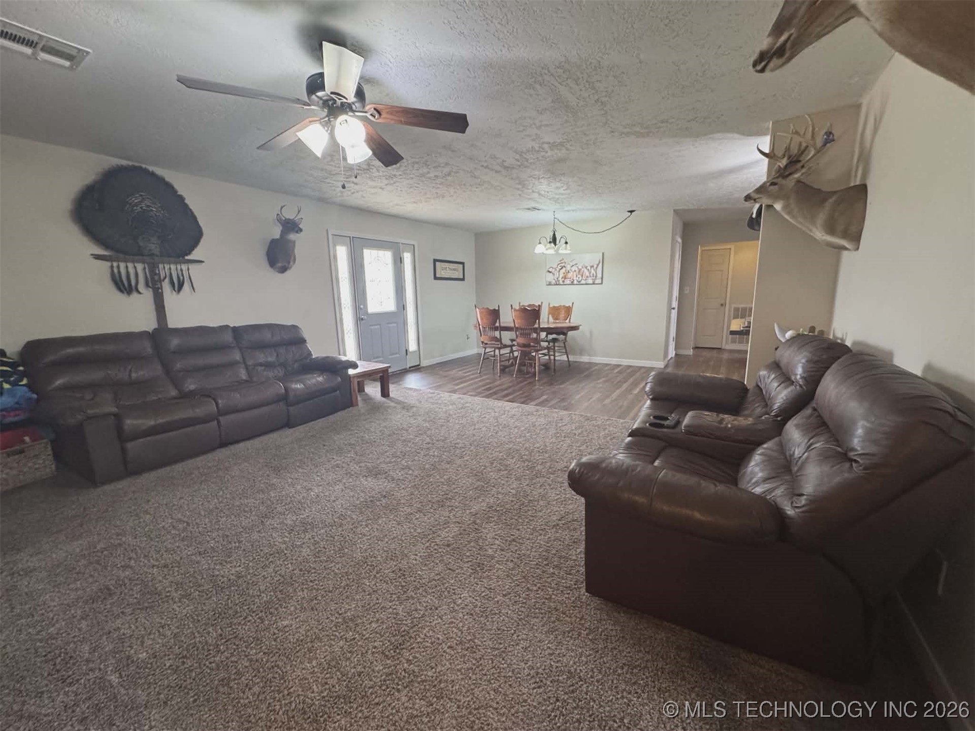 451 Horseshoe Lane Property Photo 10