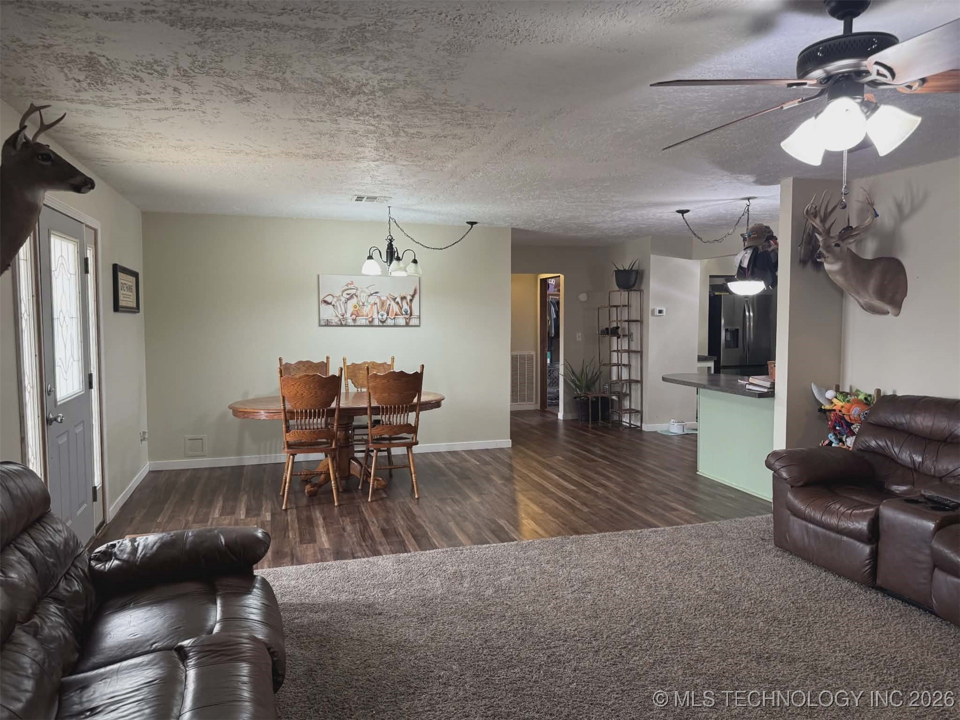 451 Horseshoe Lane Property Photo 13