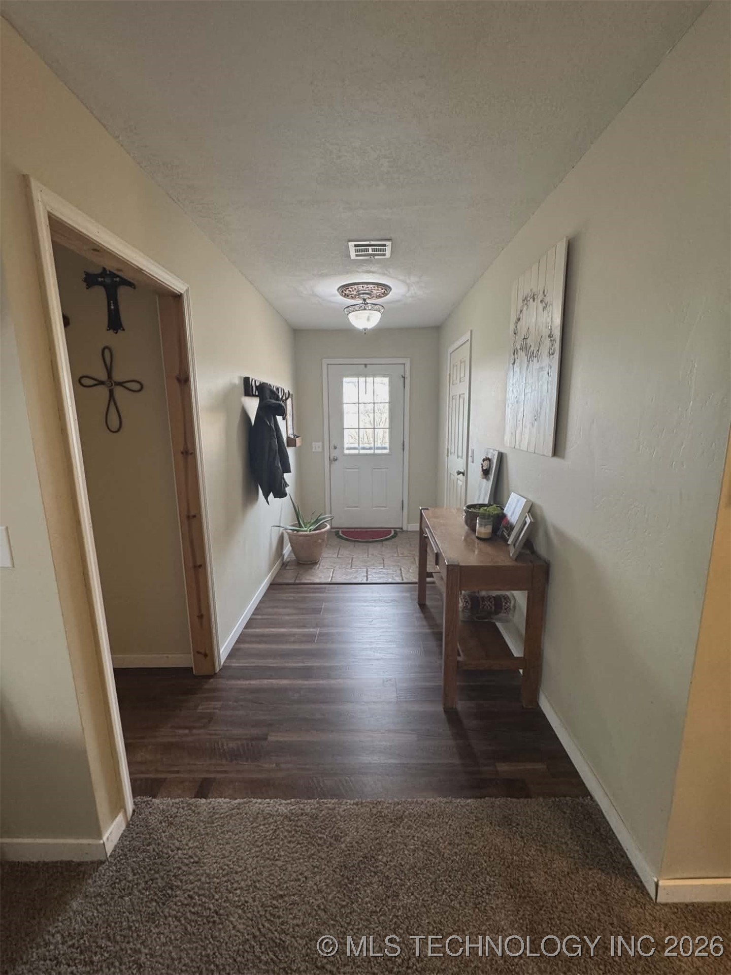 451 Horseshoe Lane Property Photo 20