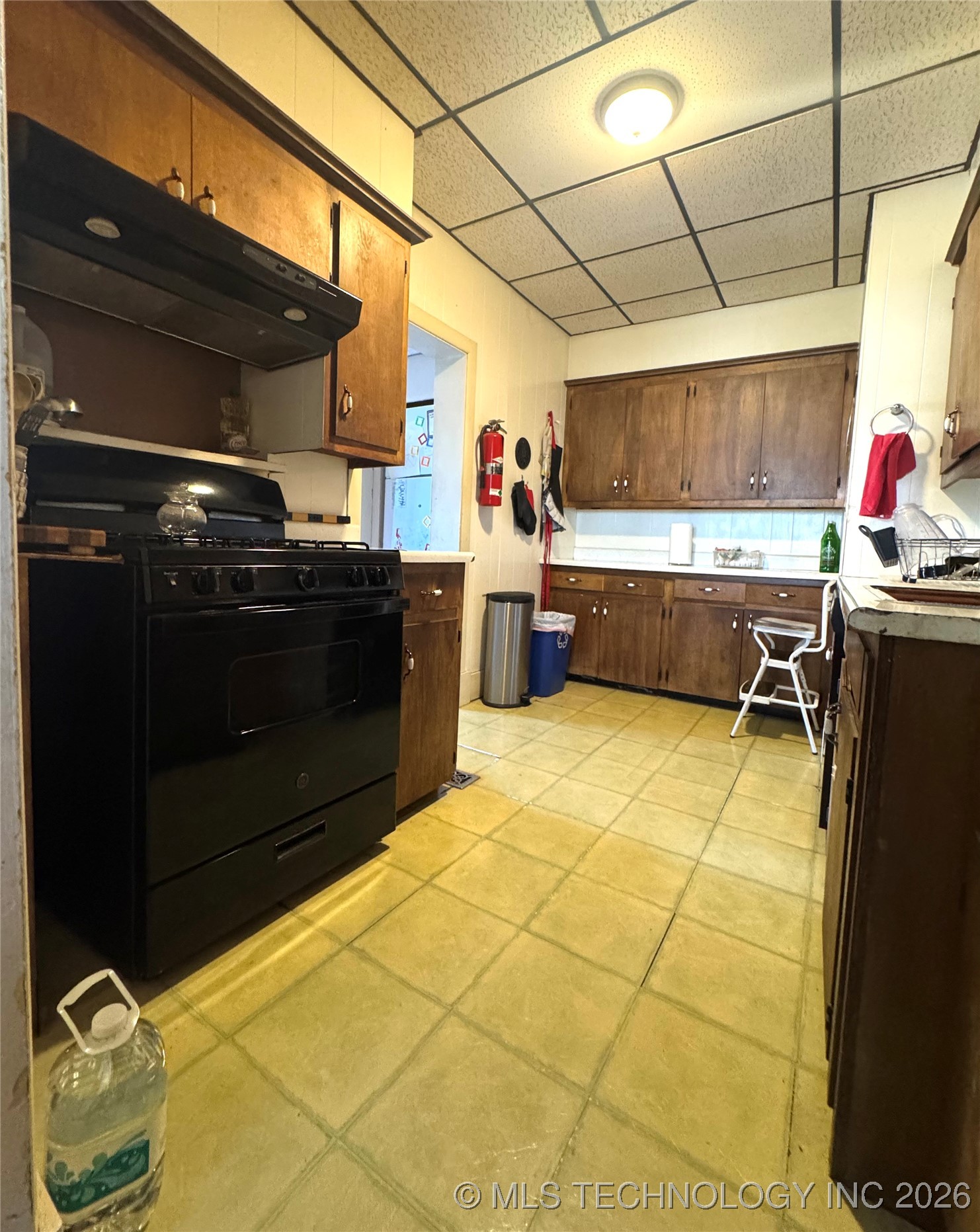 1322 W Easton Place Property Photo 11