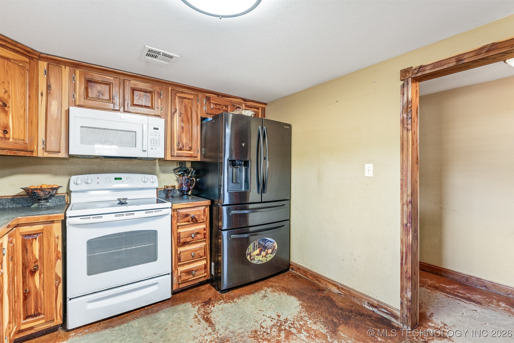 106082 N 3810 Street Property Photo 18