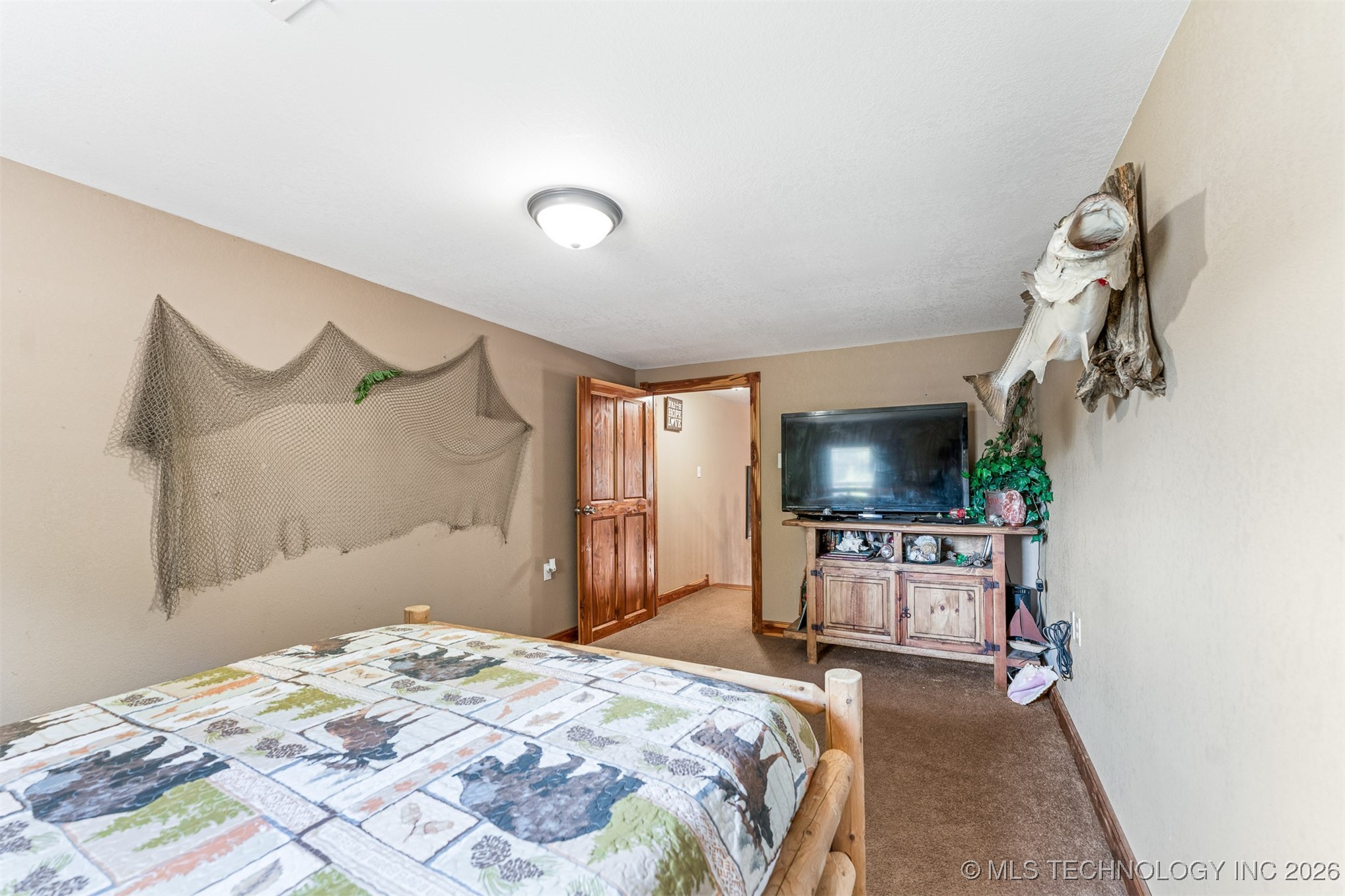 106082 N 3810 Street Property Photo 30