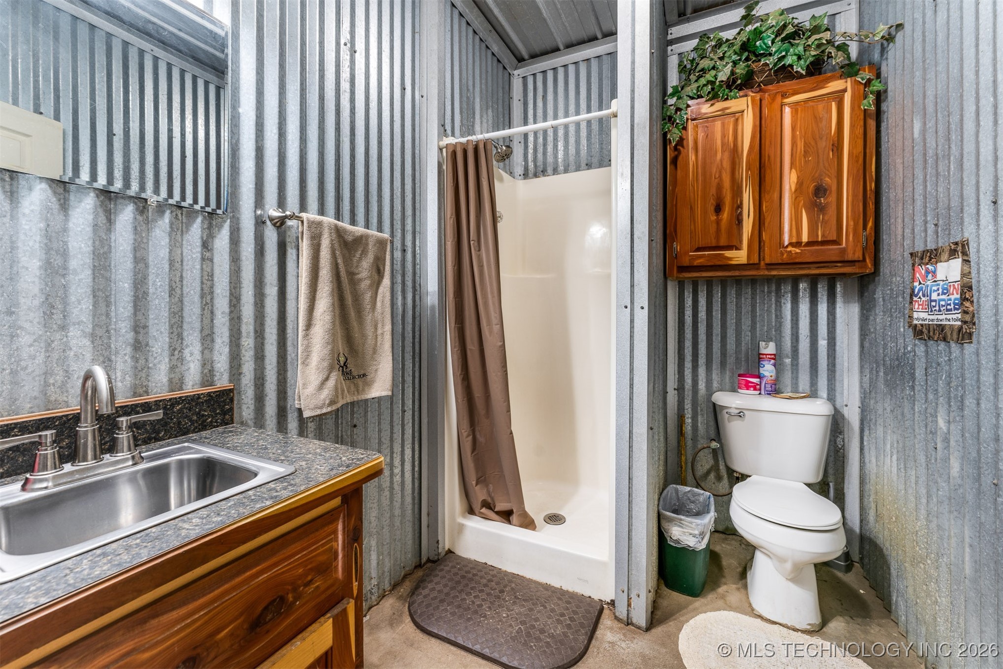 106082 N 3810 Street Property Photo 37