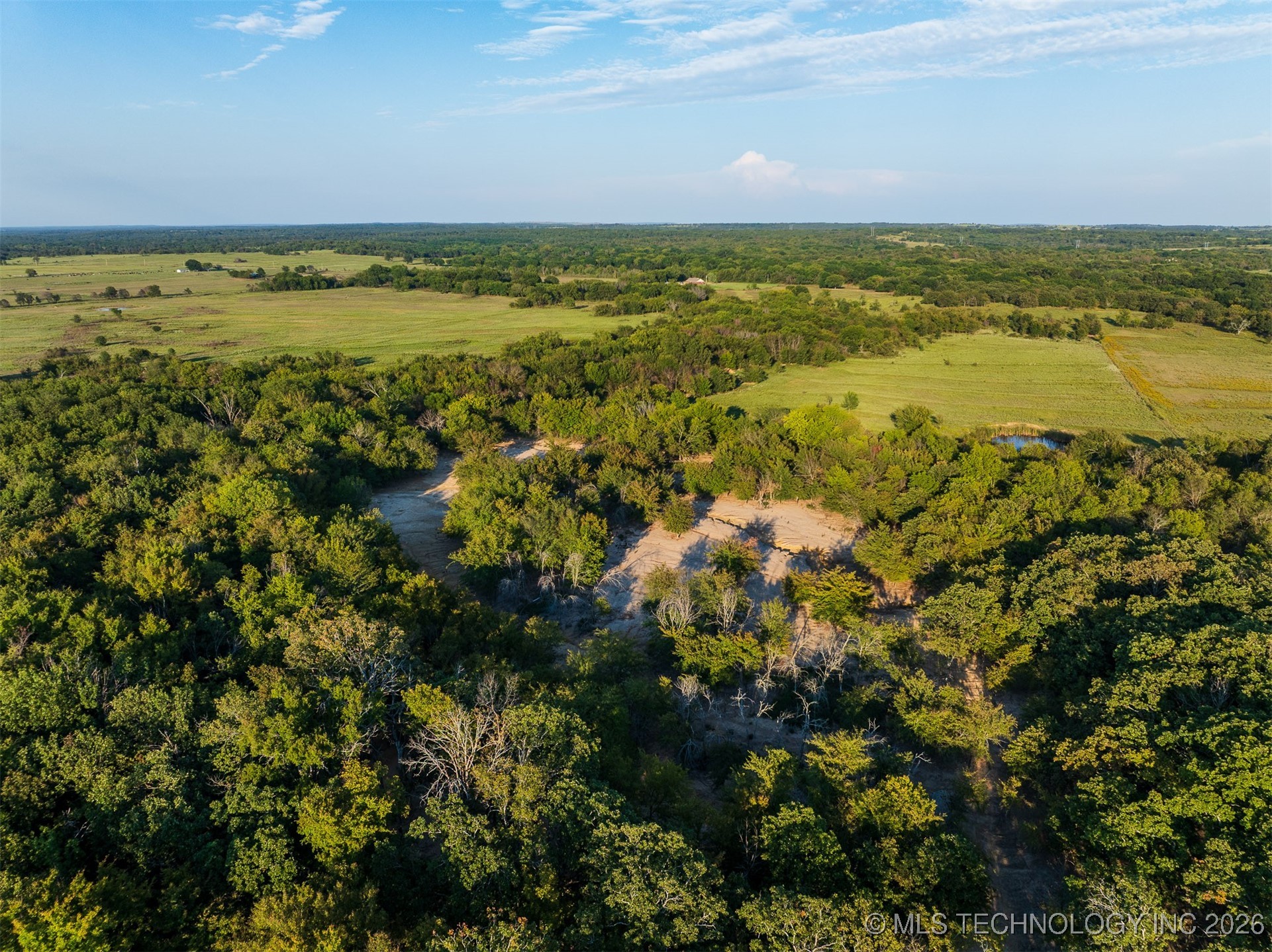 106082 N 3810 Street Property Photo 51